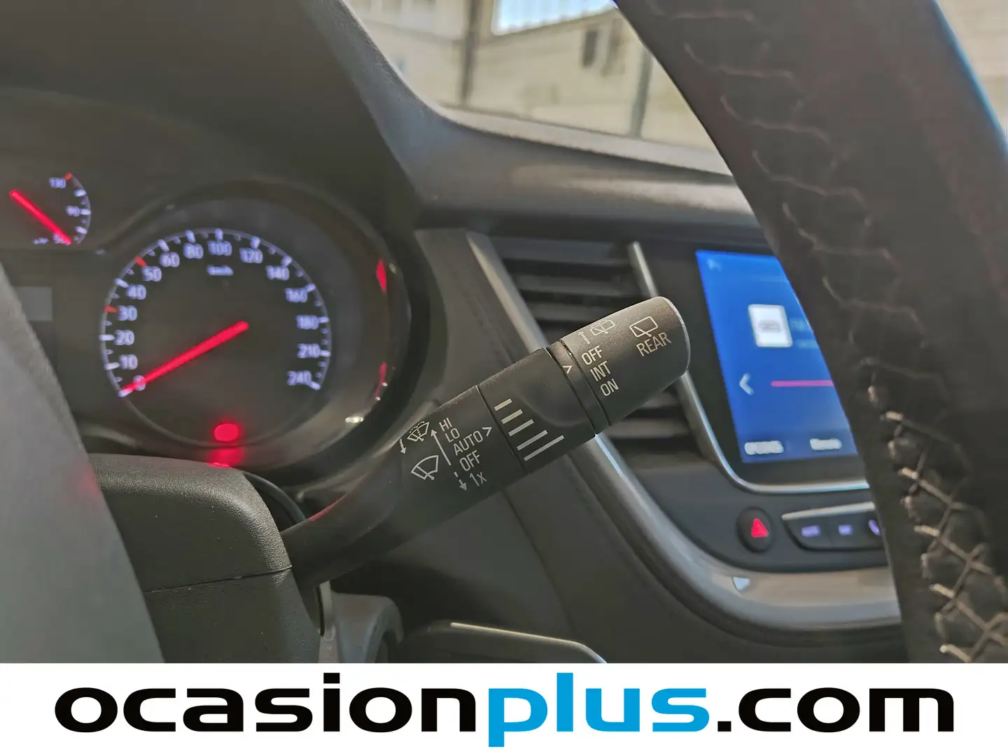 Foto Opel Grandland X Opel Grandland X 1.2 Turbo 120 Aniversario (130 CV)