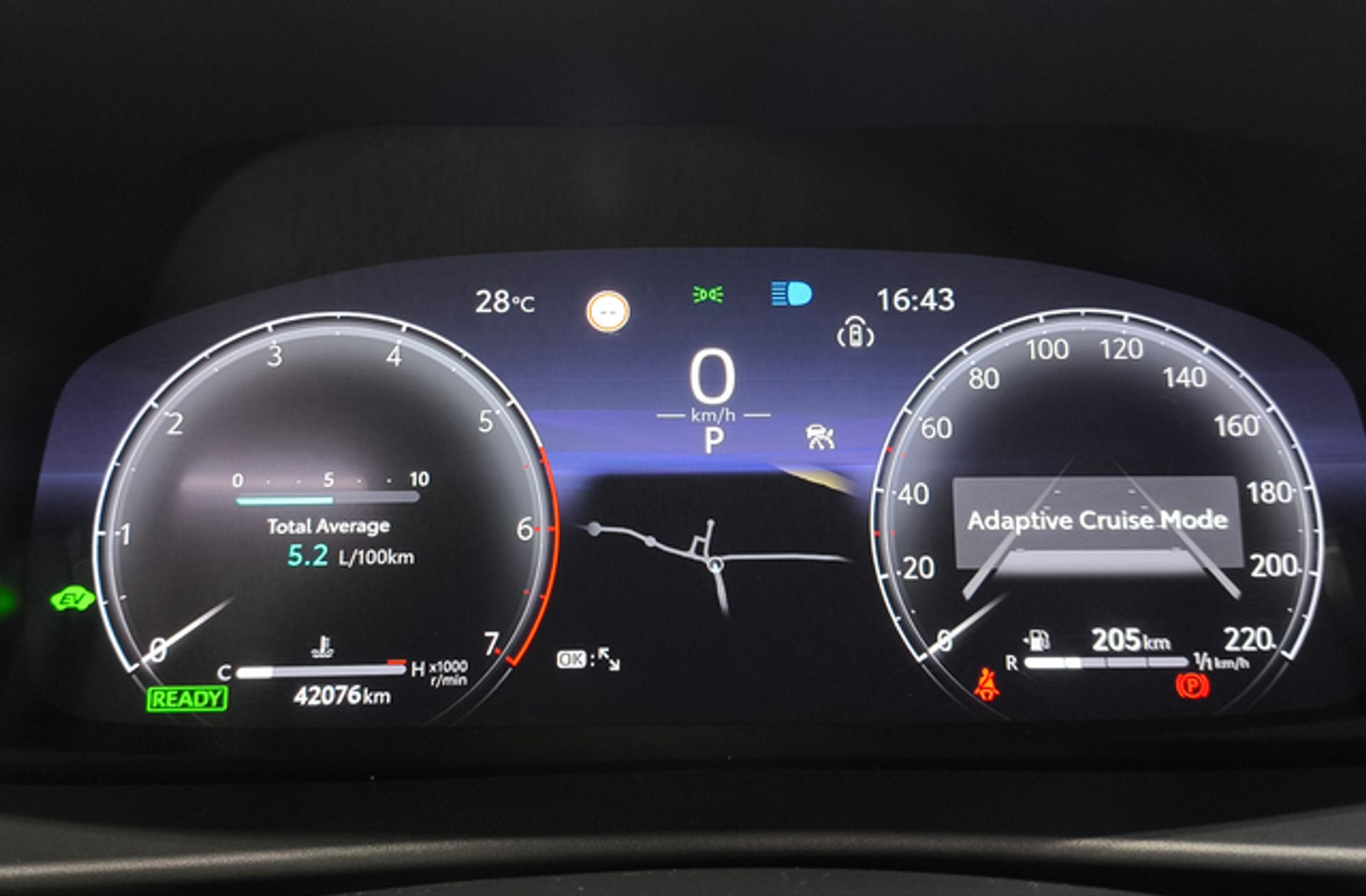Toyota C-HR 140H Advance - foto 25