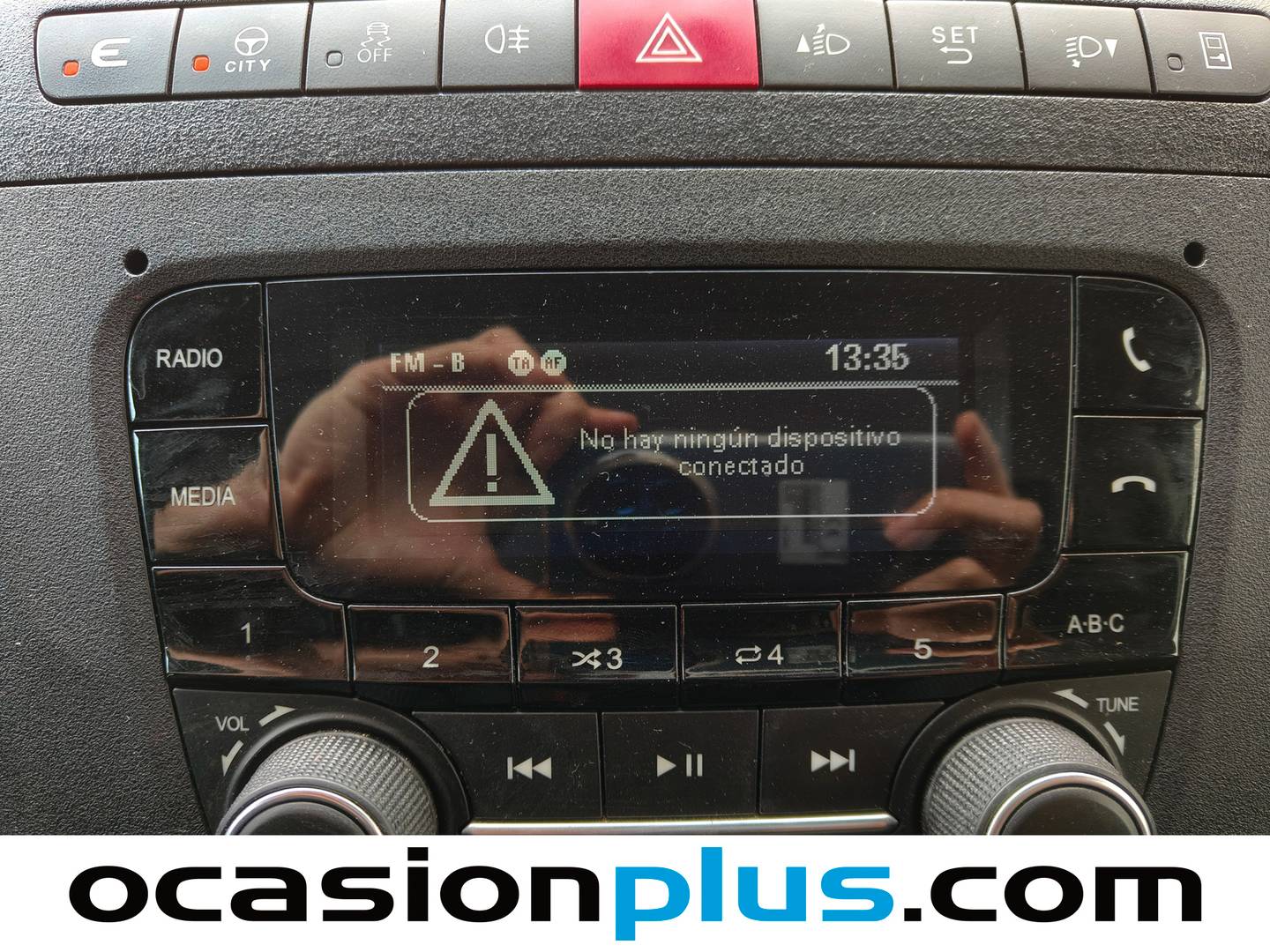 Extras del Iveco Daily Iveco Daily Furgon 35S 16 V 4100/H2 LD (156 CV)