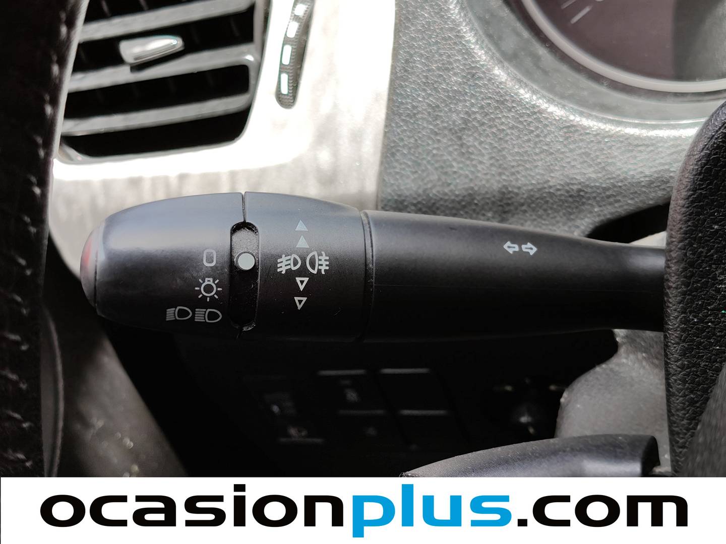 Citroën C-Elysée Citroën C-Elysee BlueHDi 100 Exclusive (100 CV) de ocasión