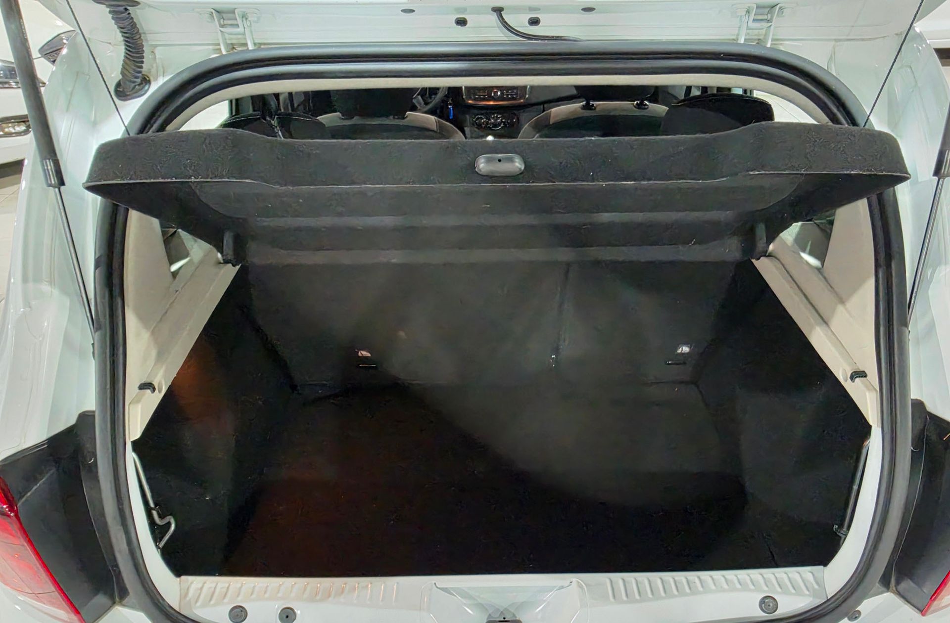 Dacia Sandero Stepway Essential 1.0 - foto 12
