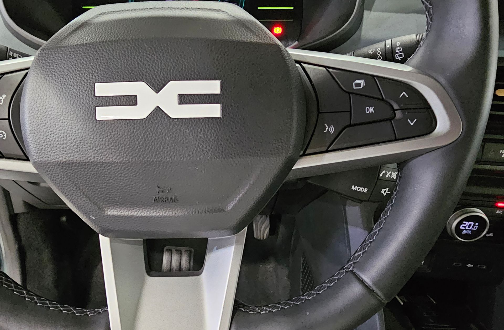 Dacia Jogger Extreme Hybrid 7 plazas - foto 27