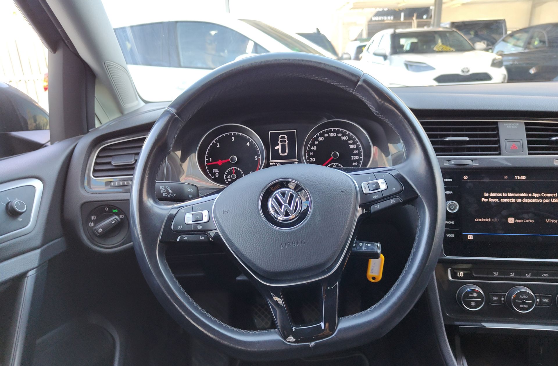 Volkswagen Golf Variant Business Navi 1.6 TDI - foto 25