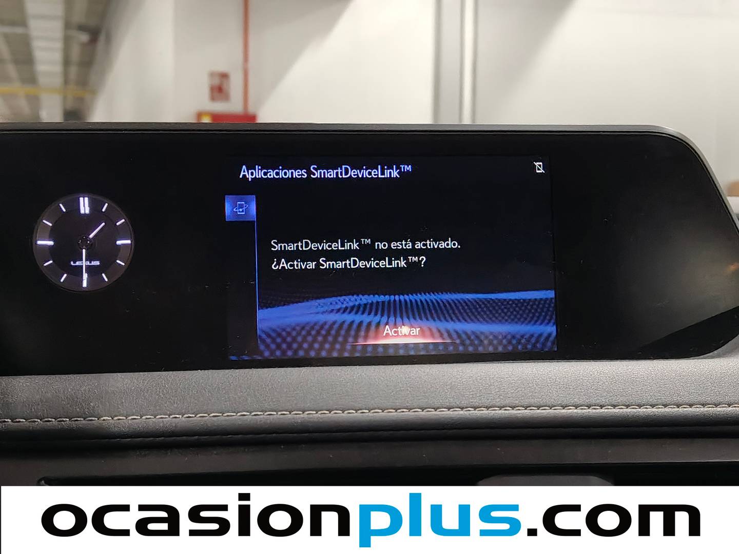Equipamiento del Lexus UX Lexus UX 250h Business 2WD (184 CV)