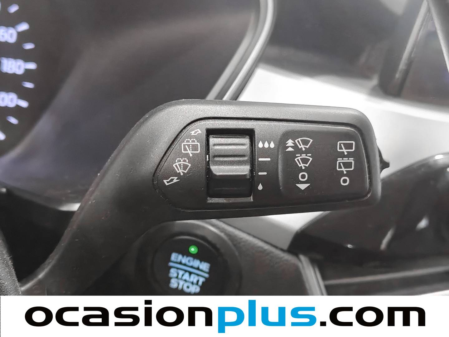 Foto Ford Kuga Ford Kuga 1.5 EcoBlue Trend (120 CV)