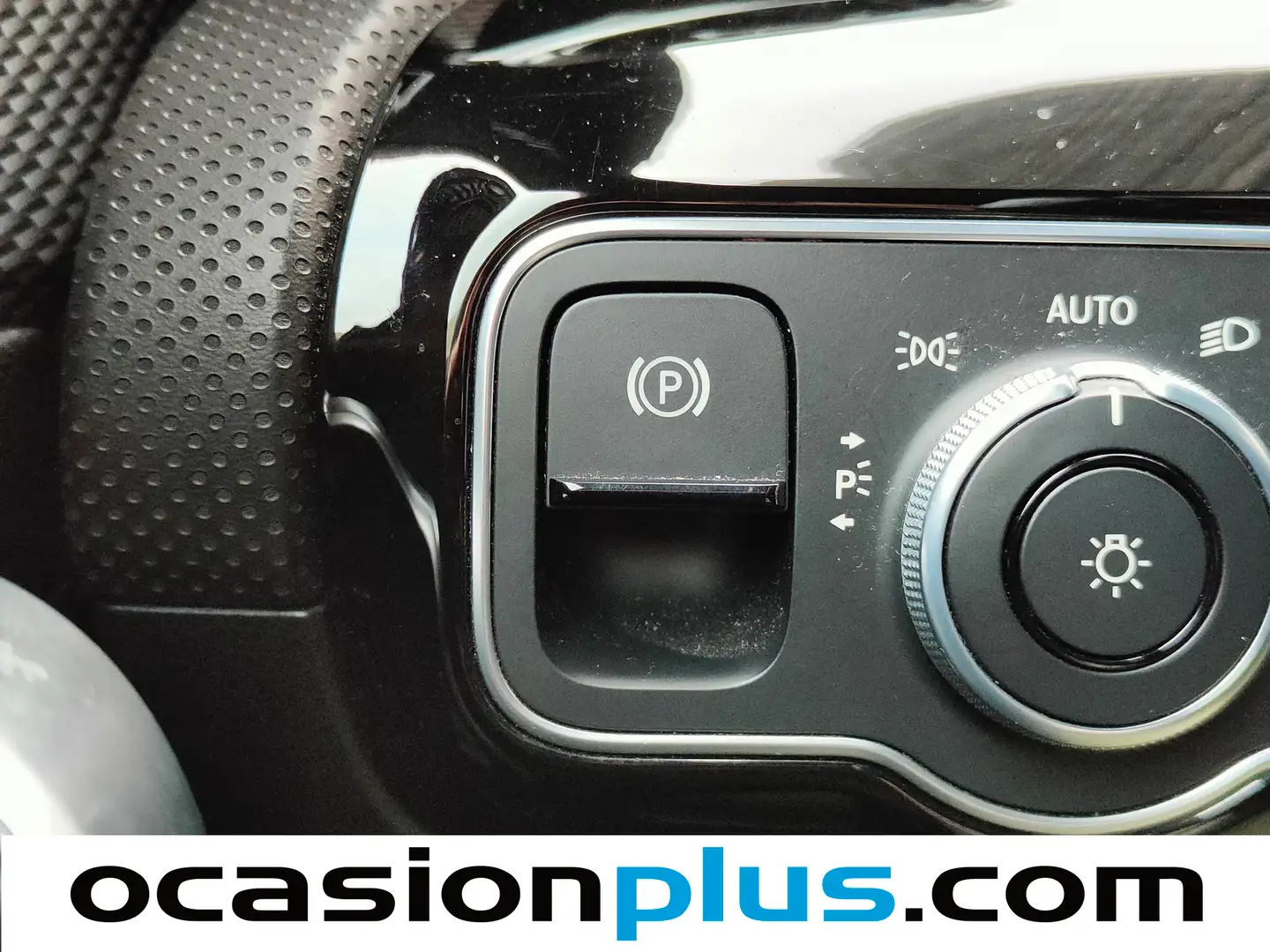 Foto Mercedes CLA Mercedes-Benz CLA CLA 200 d (150 CV) AMG Pack