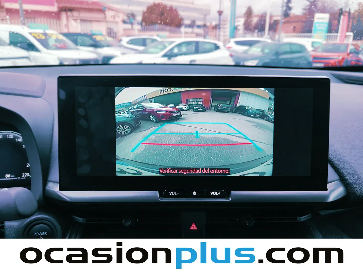 Foto Toyota C-HR Toyota C-HR 220PH Advance (223 CV)