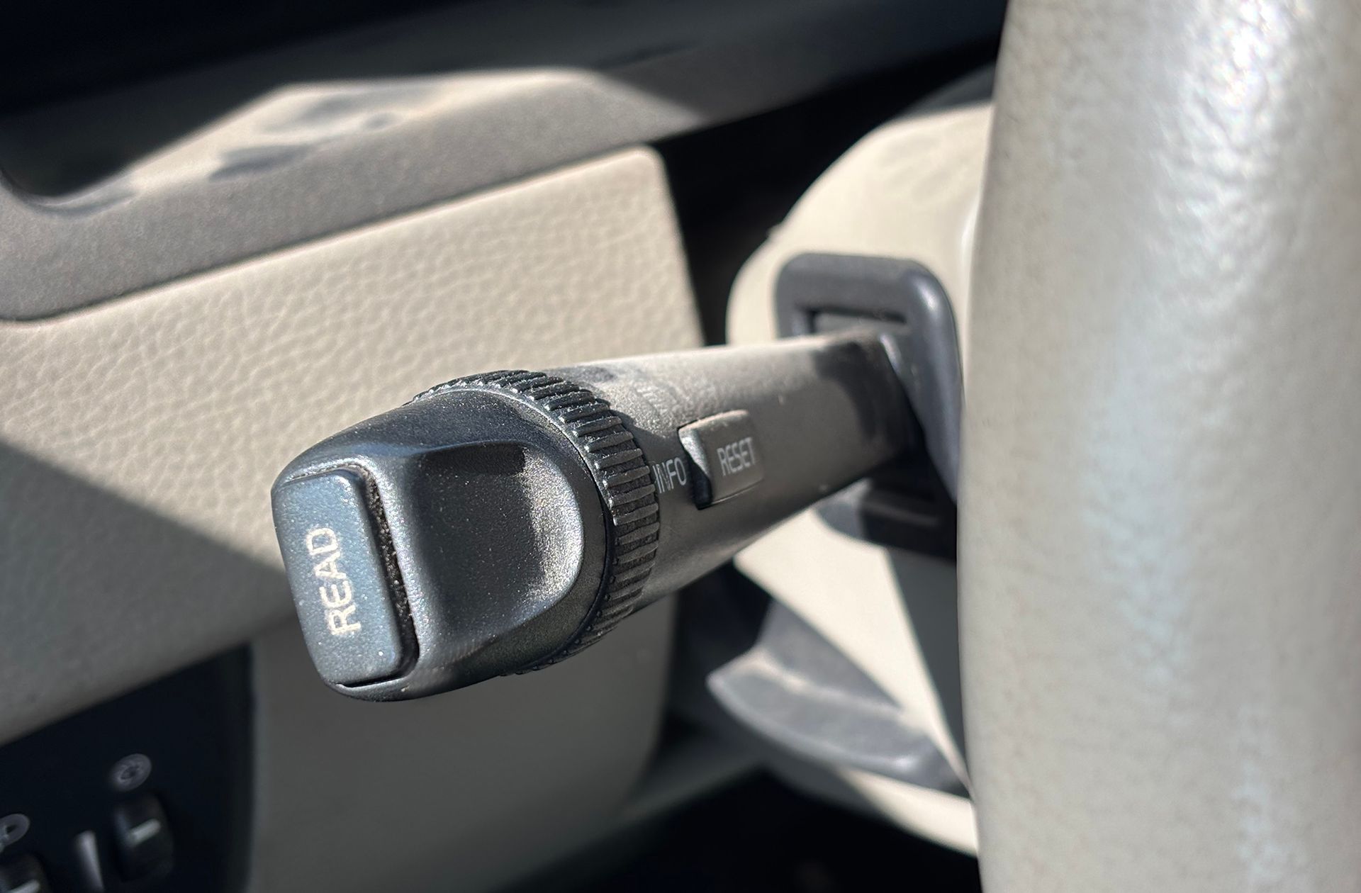 Volvo XC90 2.4D Geartronic Momentum - foto 18