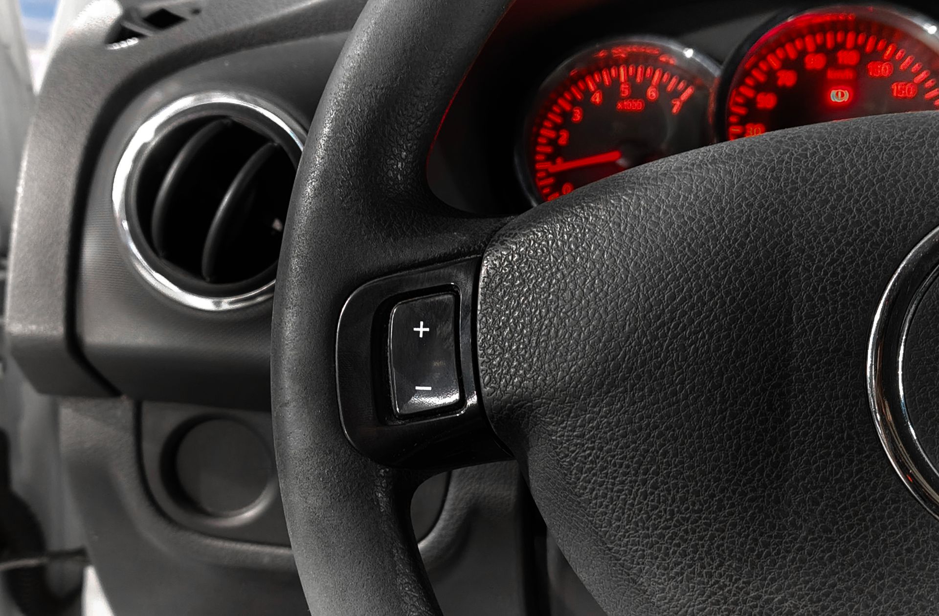 Dacia Sandero dCi 90 Stepway - foto 24