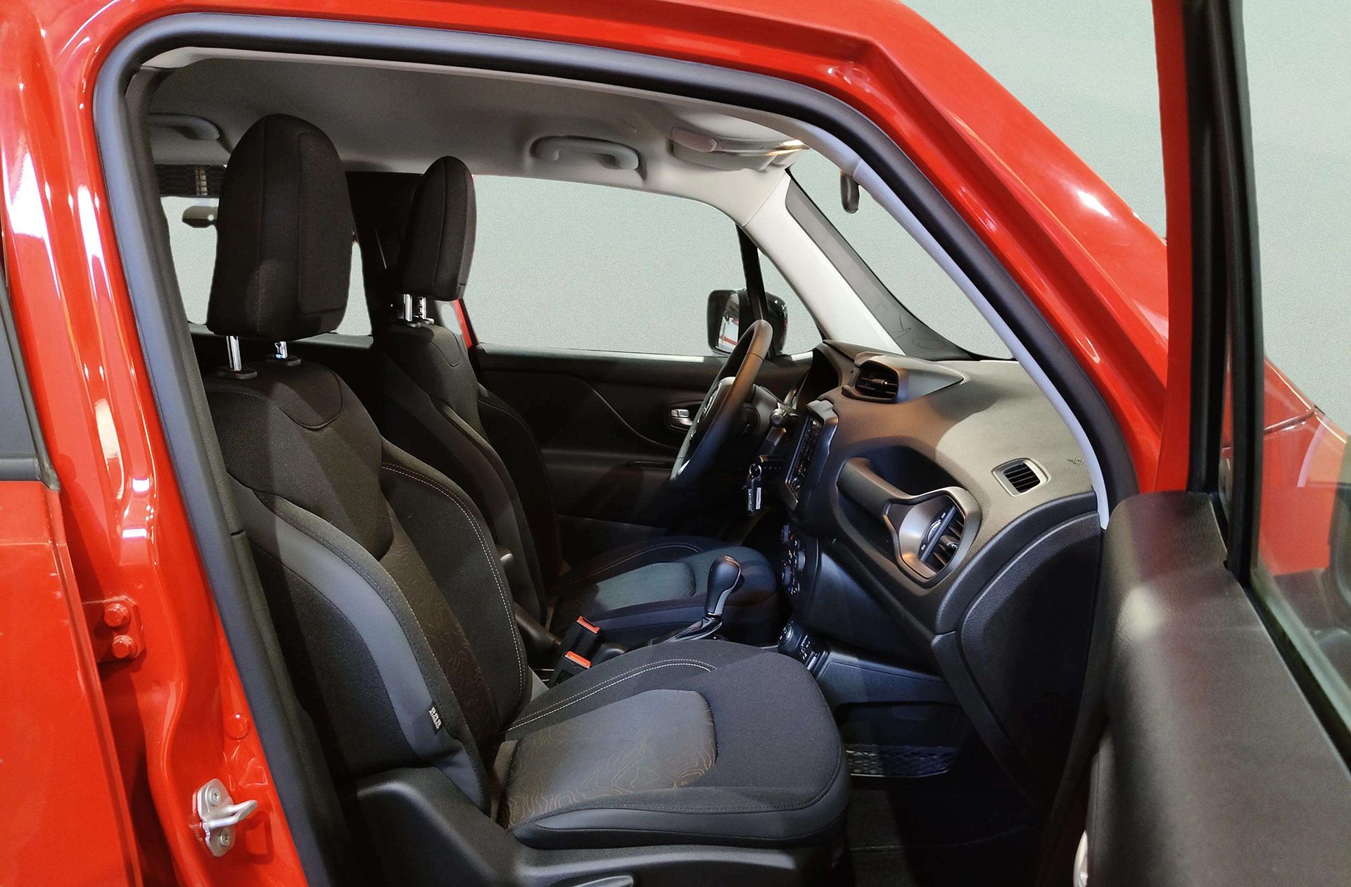 Jeep Renegade 1.3 PHEV Upland 4xe - foto 20