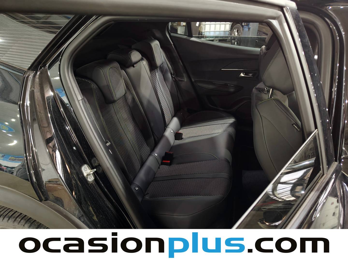 Peugeot 2008 Peugeot 2008 PureTech 130 S&S GT EAT8 (130 CV) 2024