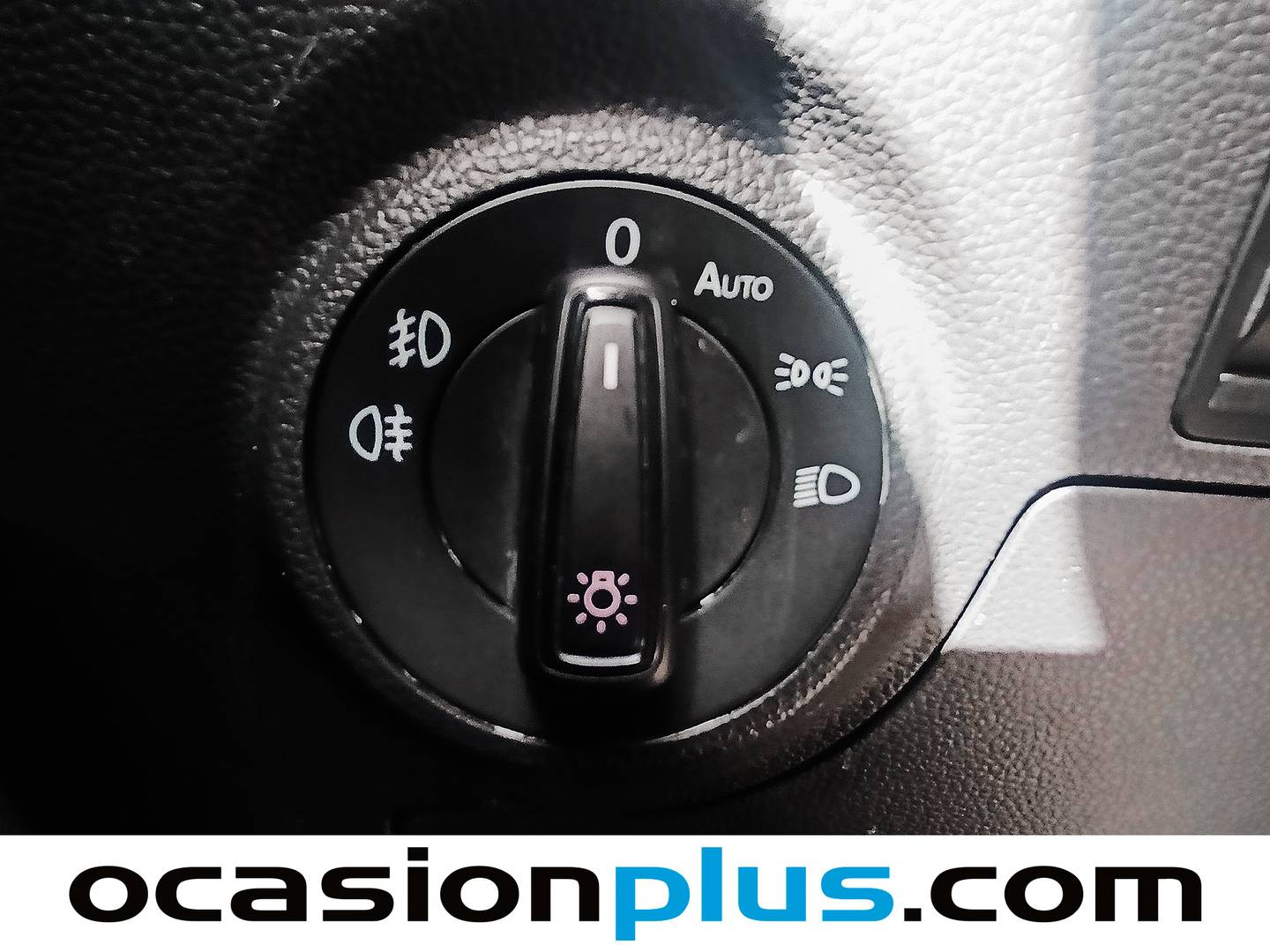 Extras y acabados del Seat Ibiza Seat Ibiza 1.0 EcoTSI Reference Plus (95 CV)