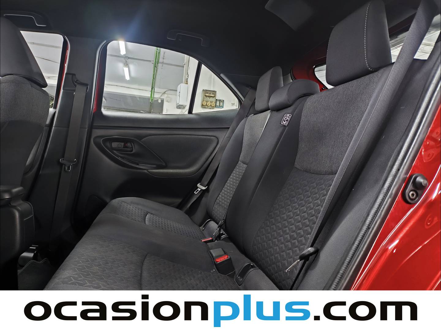 Foto asientos traseros Toyota Yaris Cross Toyota Yaris Cross 120H Active Tech (116 CV)