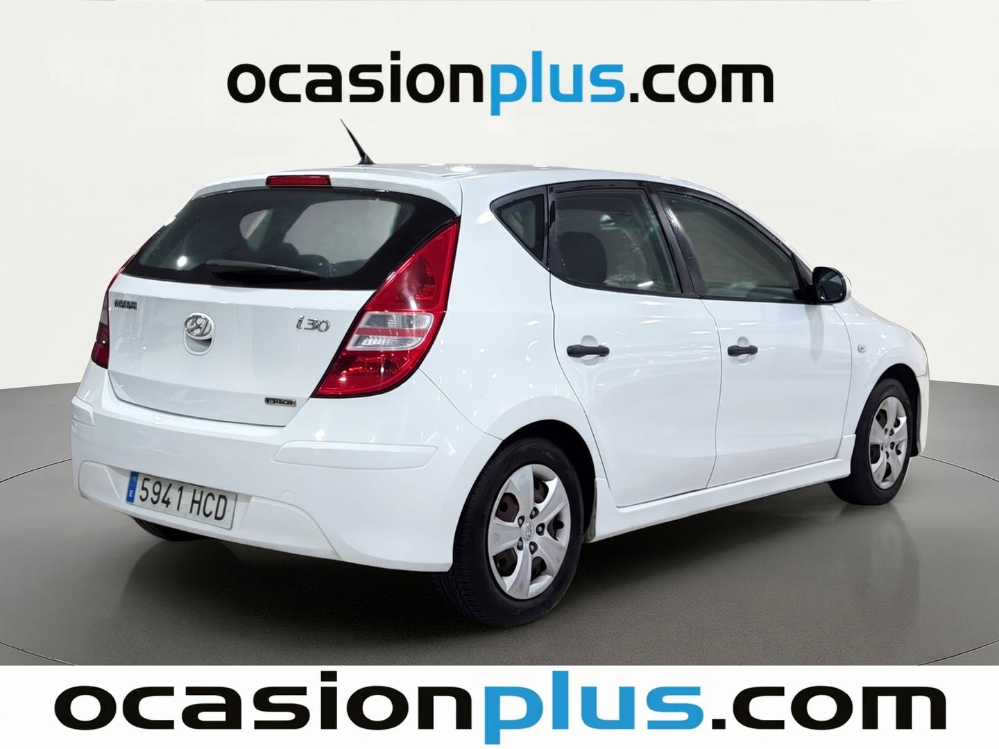 Foto trasera Hyundai i30 Hyundai i30 1.6 CRDI Classic GL (90 CV) derecha