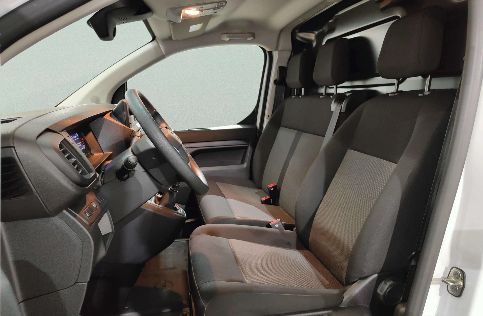 Opel Vivaro Furgon 1.5 BlueHDi M Standart - foto 8