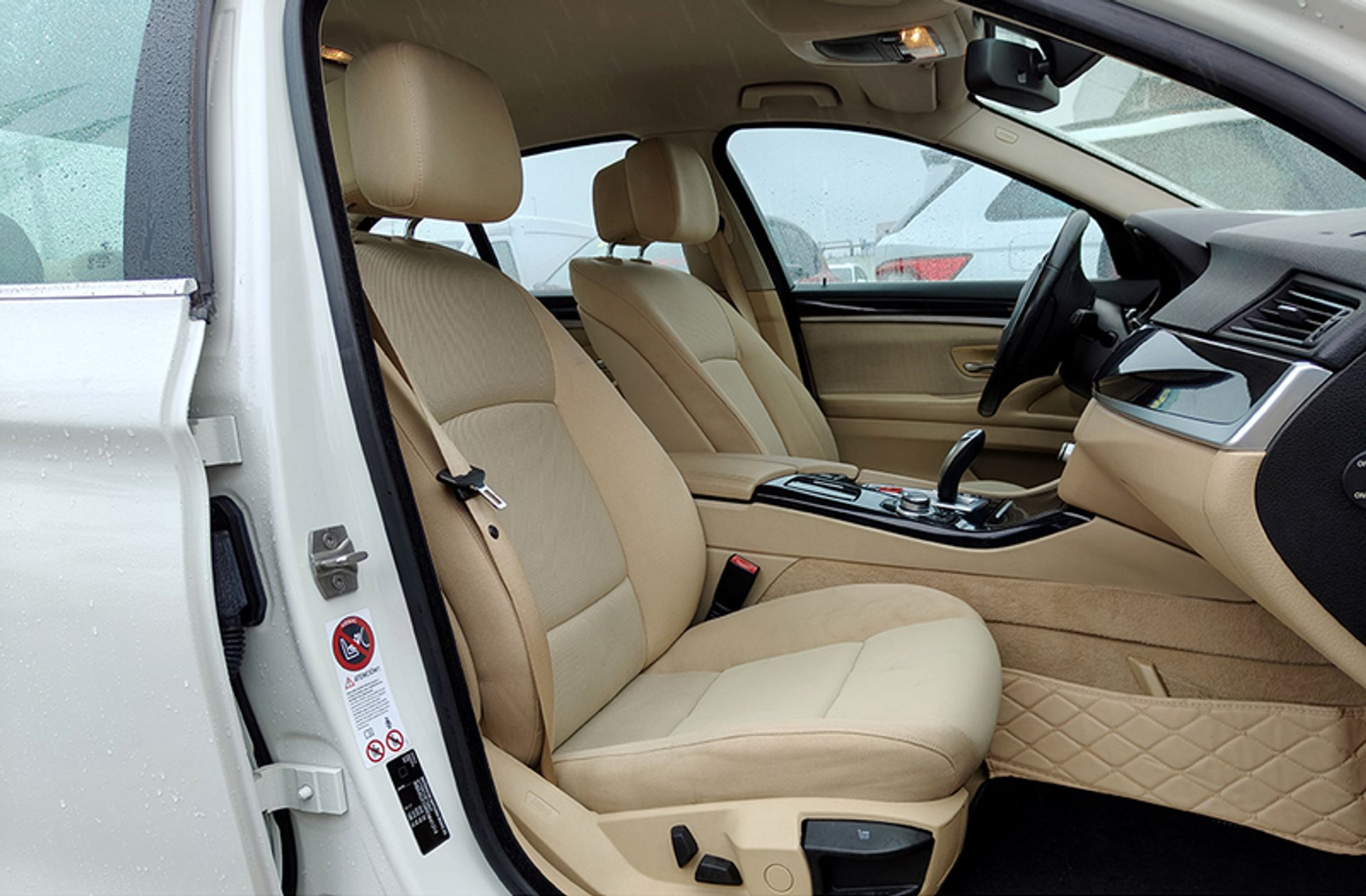 BMW Serie 5 528i - foto 18