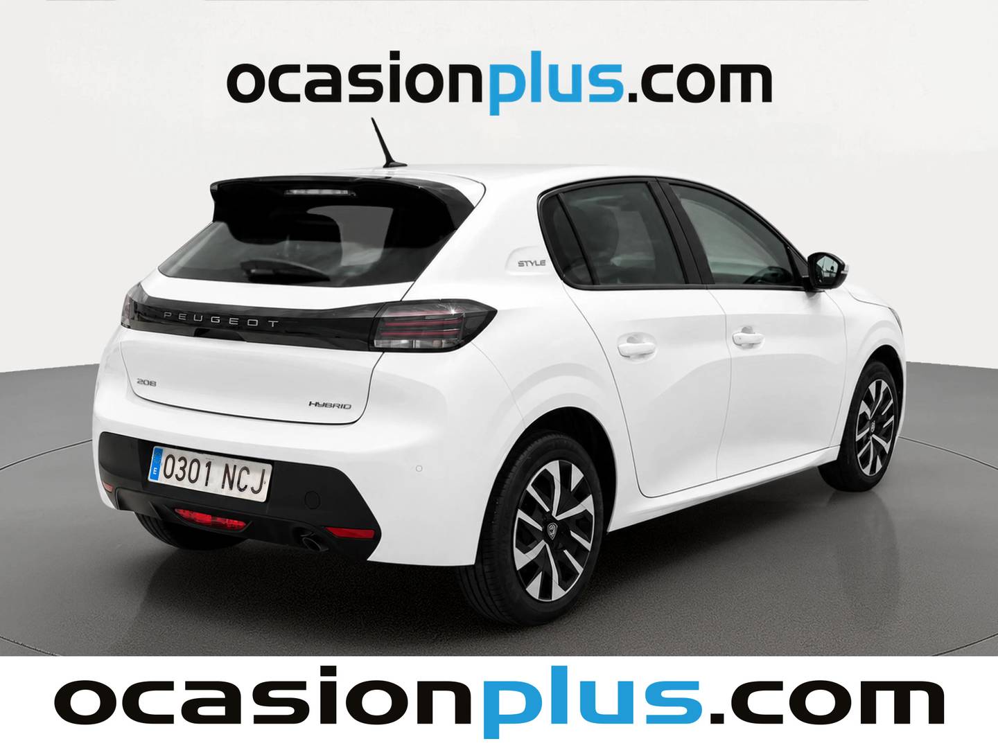 Foto trasera Peugeot 208 Peugeot 208 Style Hybrid 110 eDCS6 (110 CV) derecha