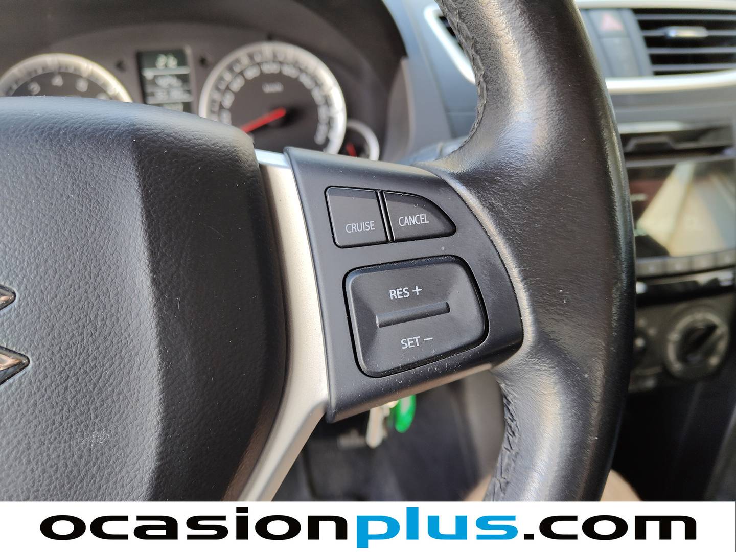 Extras y acabados del Suzuki Swift SUZUKI Swift 1.2 GLX SR 5p