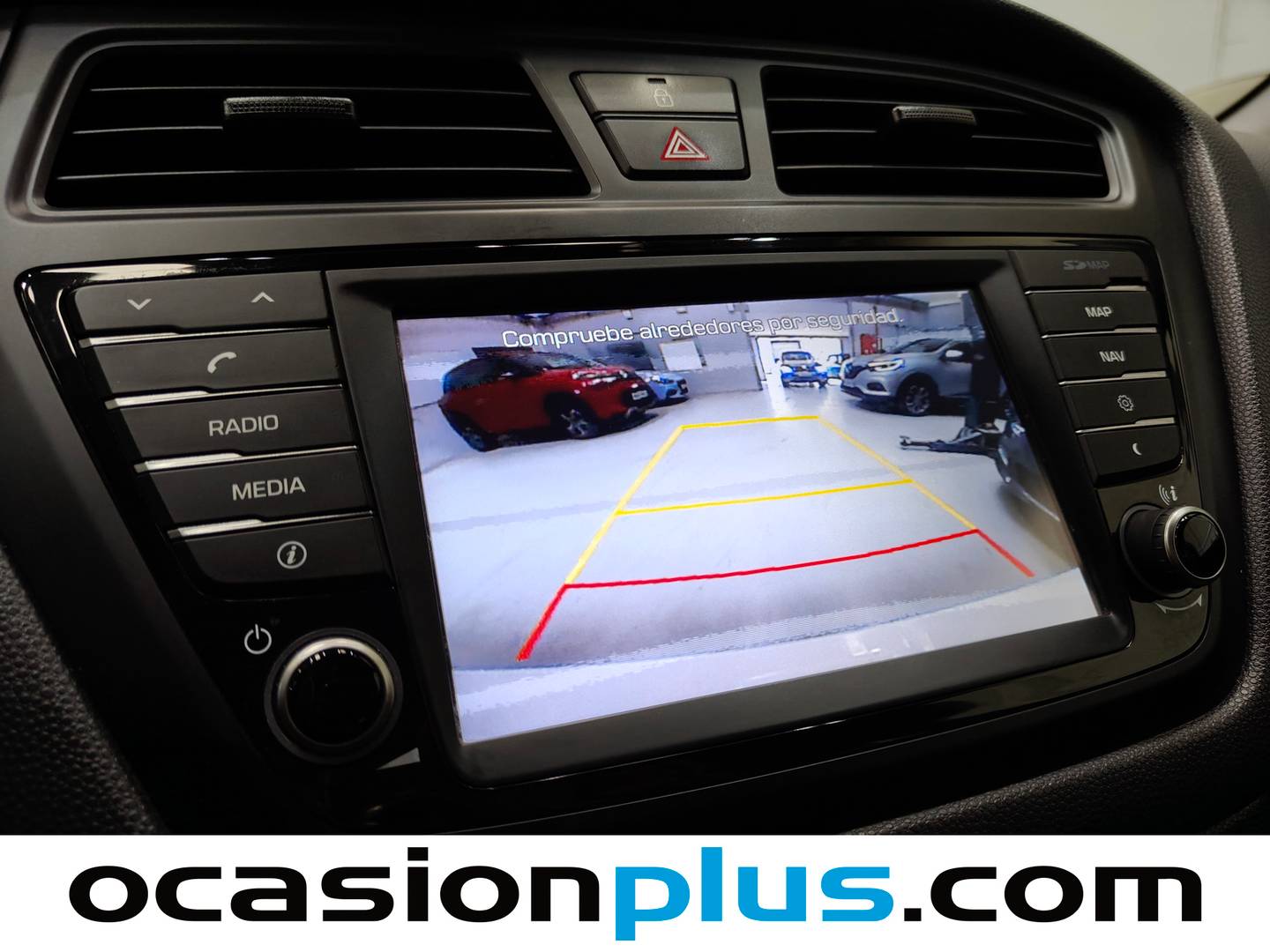 Equipamiento del Hyundai i20 Hyundai i20 1.1 CRDI Link (75 CV)