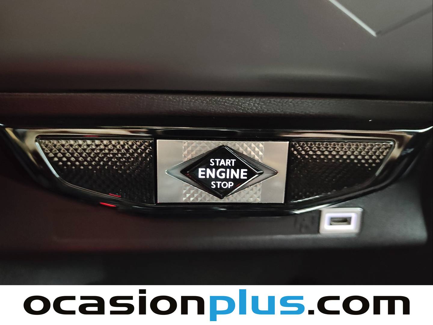 Foto DS DS 3 DS DS3 Performance Line PureTech Auto  (130 CV)