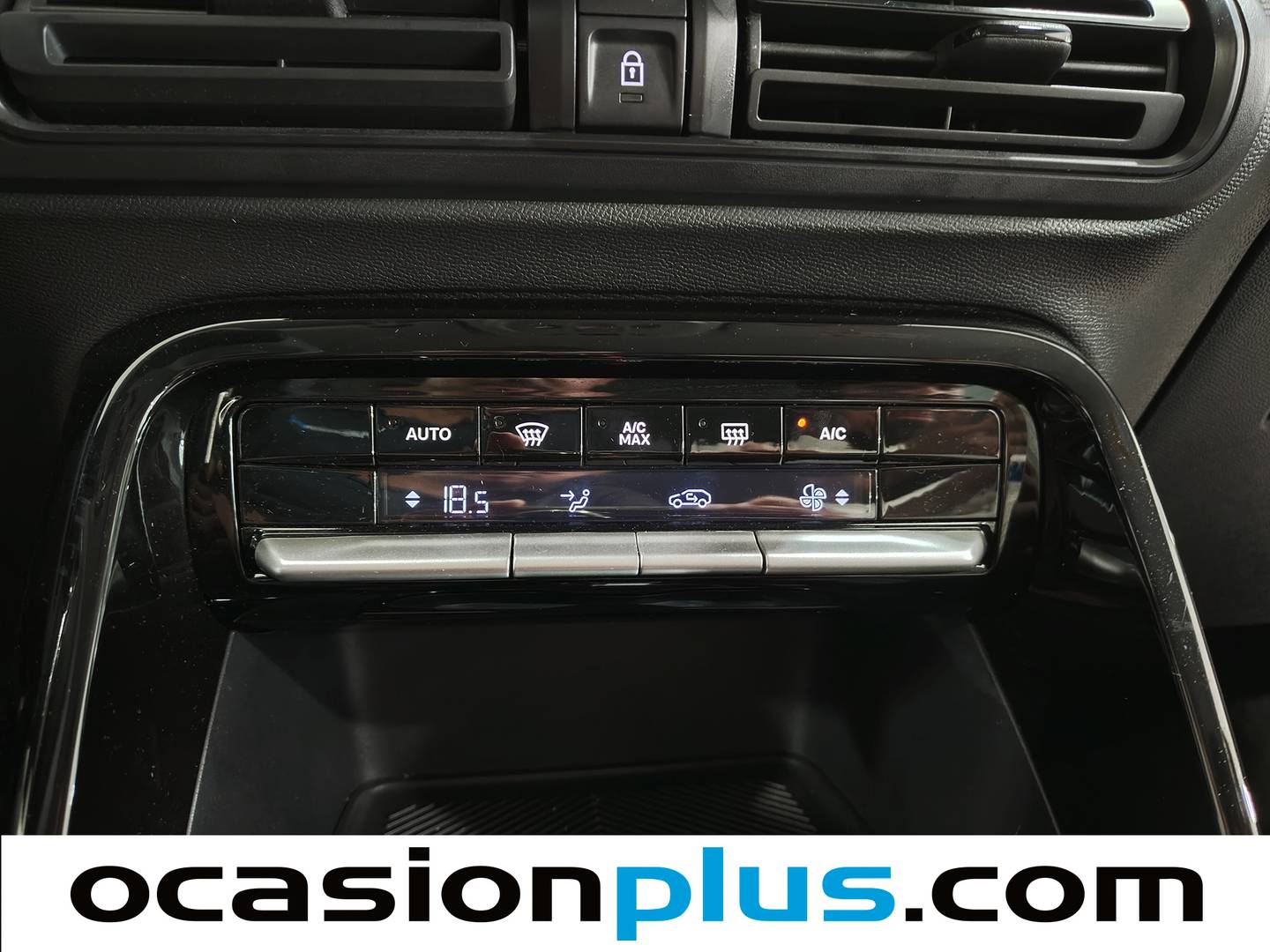 Citroën C3 Aircross Citroën C3 Aircross Hybrid 145 Plus e-DCS6 (145 CV) km 0