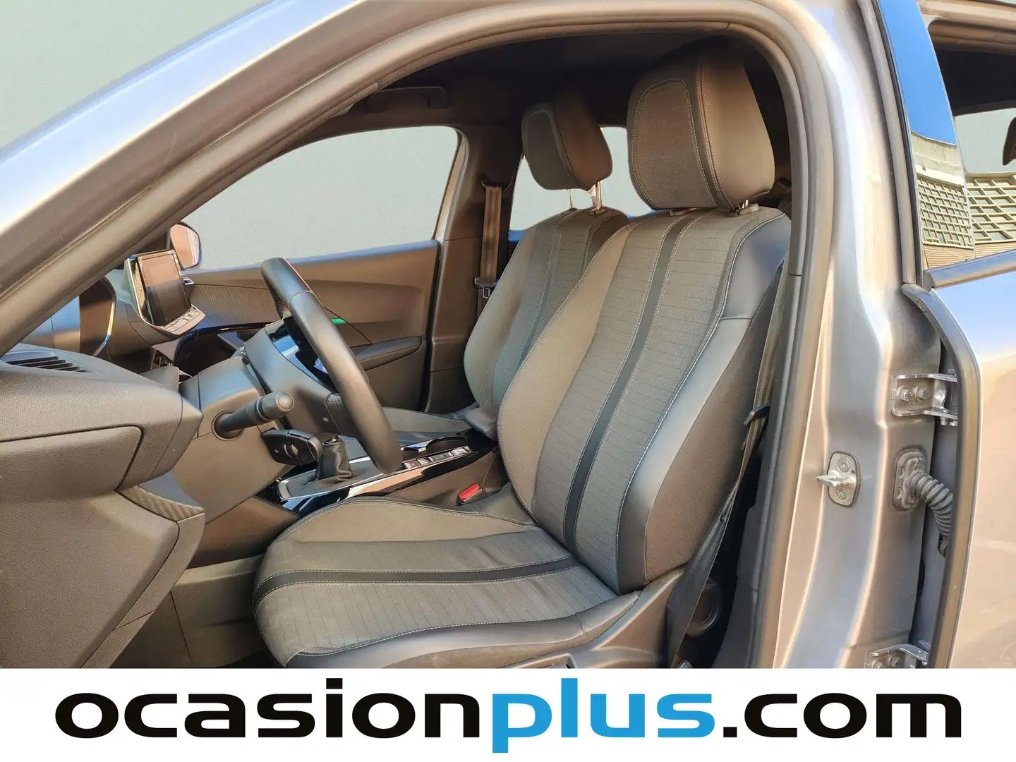 Foto Peugeot 2008 Peugeot 2008 PureTech 100 S&S Allure (100 CV)