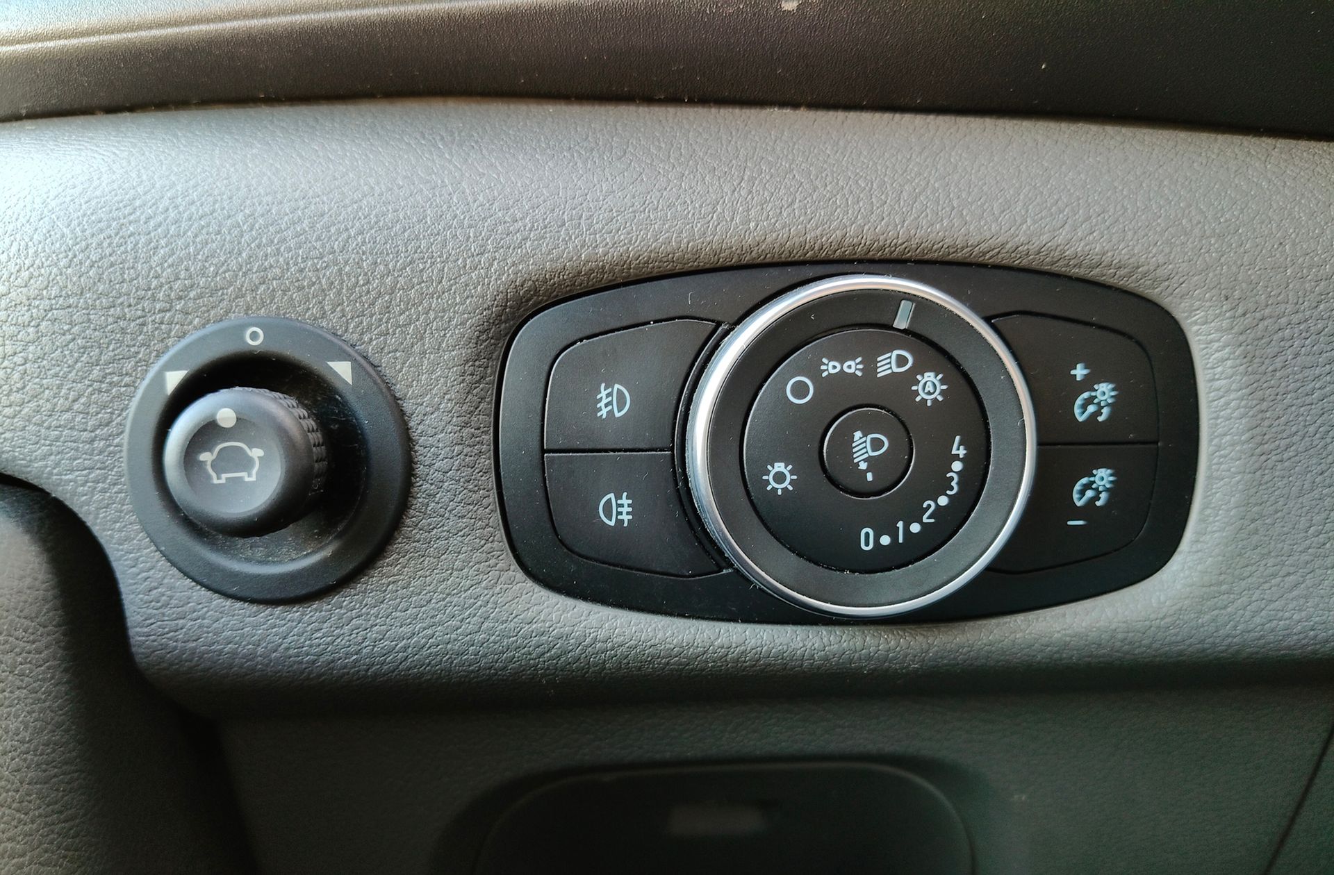 Ford Transit Furgon 350 L3H2 Trend - foto 18