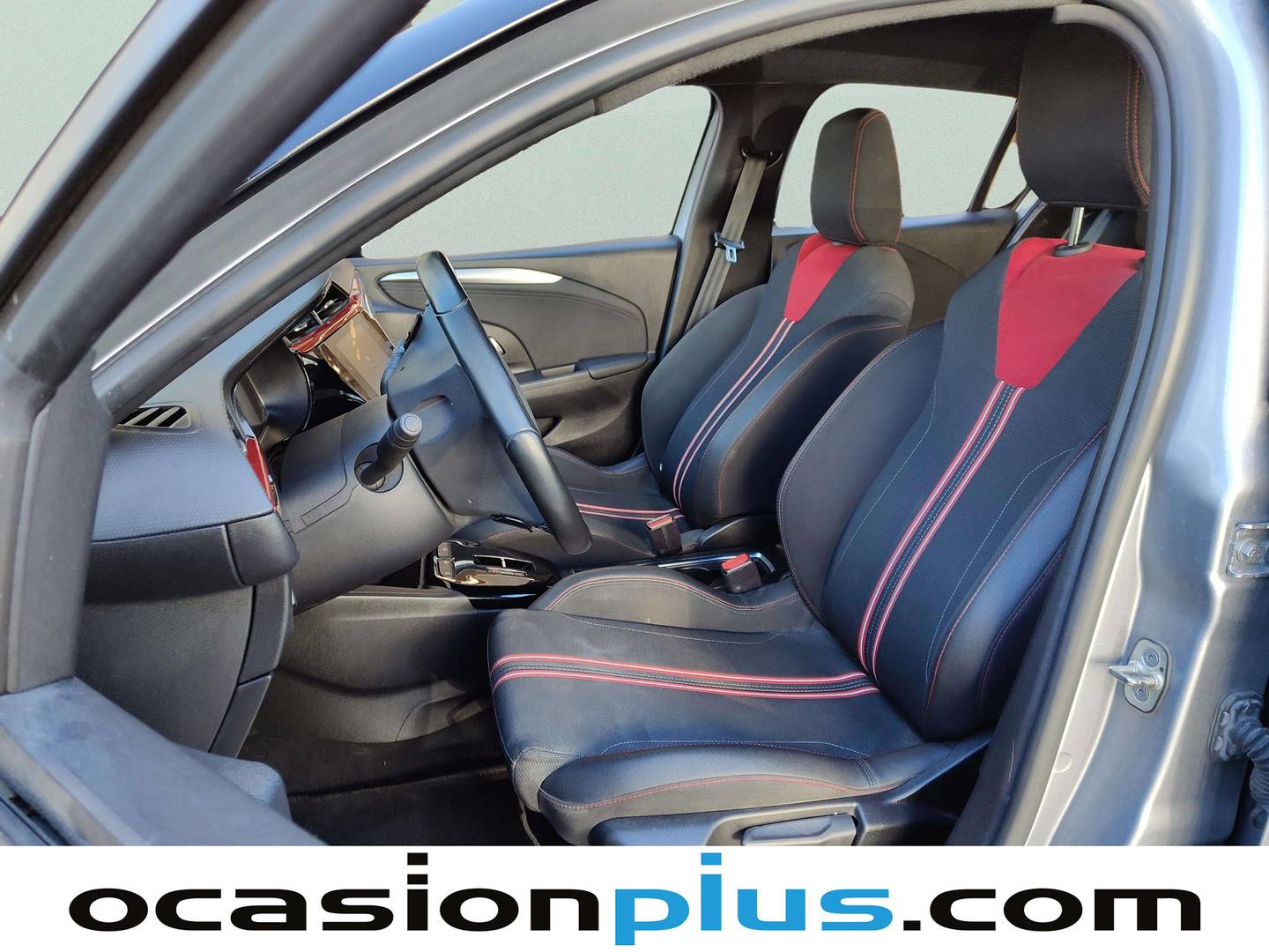 Foto asientos delanteros Opel Corsa Opel Corsa 1.2 Turbo XHT GS-Line Auto (130 CV)