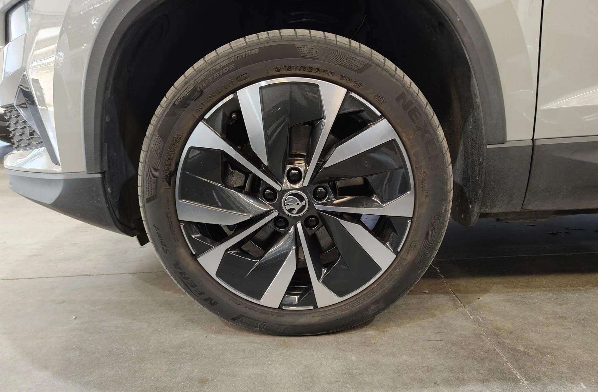 Škoda Karoq 1.5 TSI ACT Design DSG - foto 43
