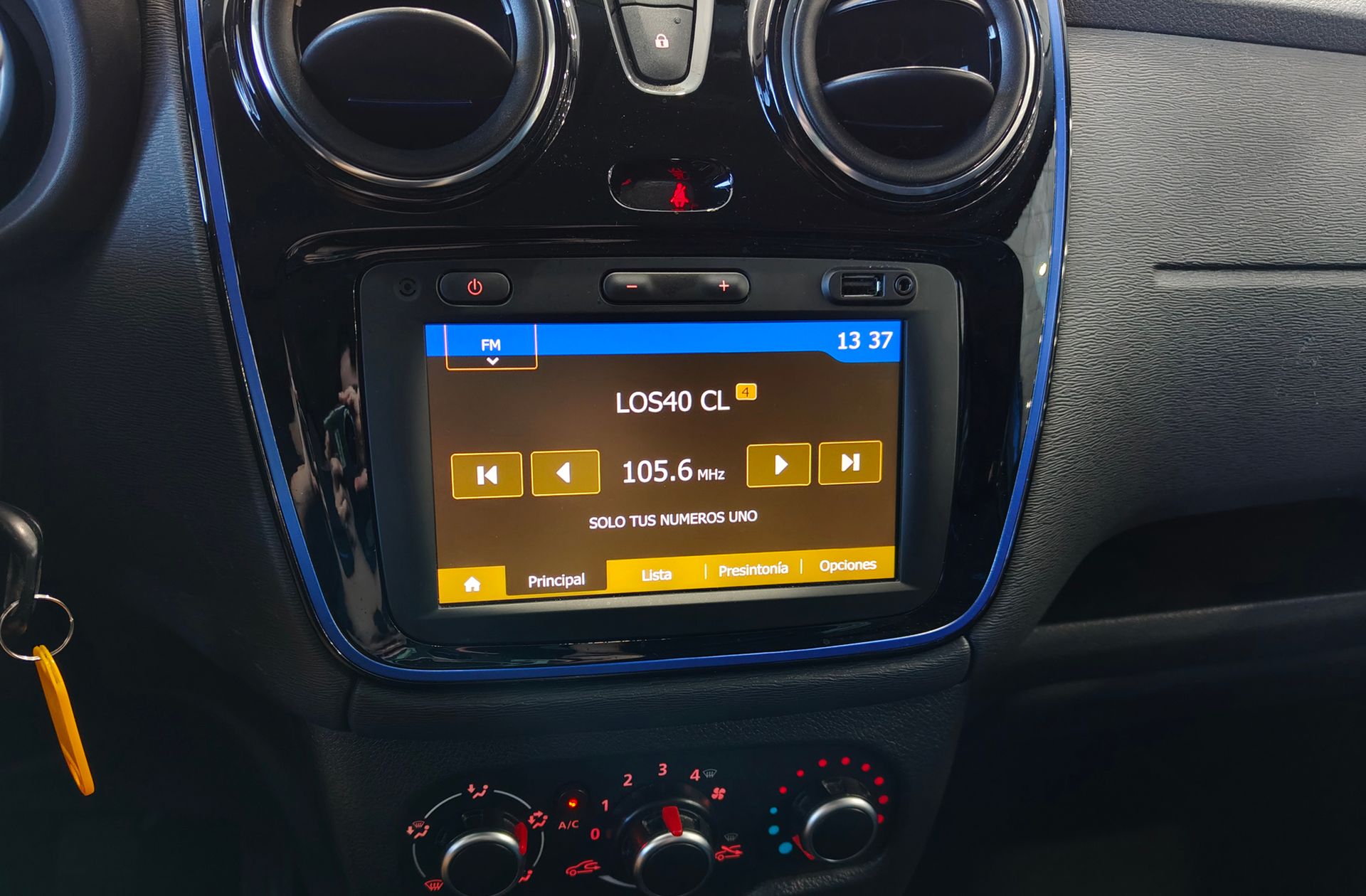 Dacia Lodgy Stepway Comfort dCi 7 plazas - foto 35