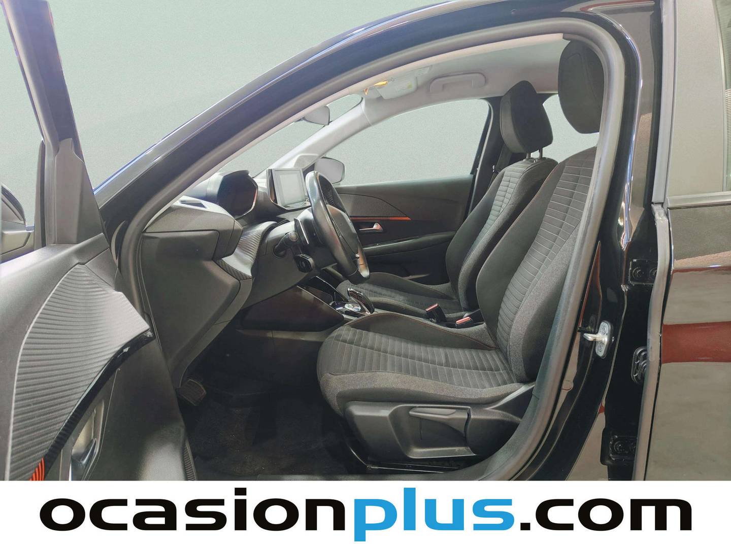 Foto asientos delanteros Peugeot 208 Peugeot 208 PureTech 100 Active Pack EAT8 (100 CV)