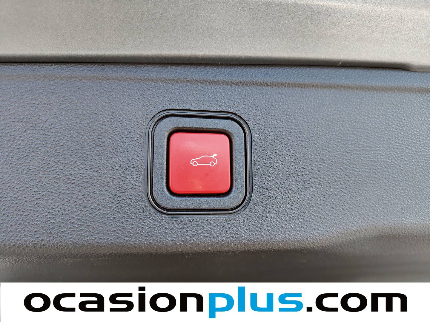 Foto Jeep Avenger Jeep Avenger 1.2 G Summit (100 CV)