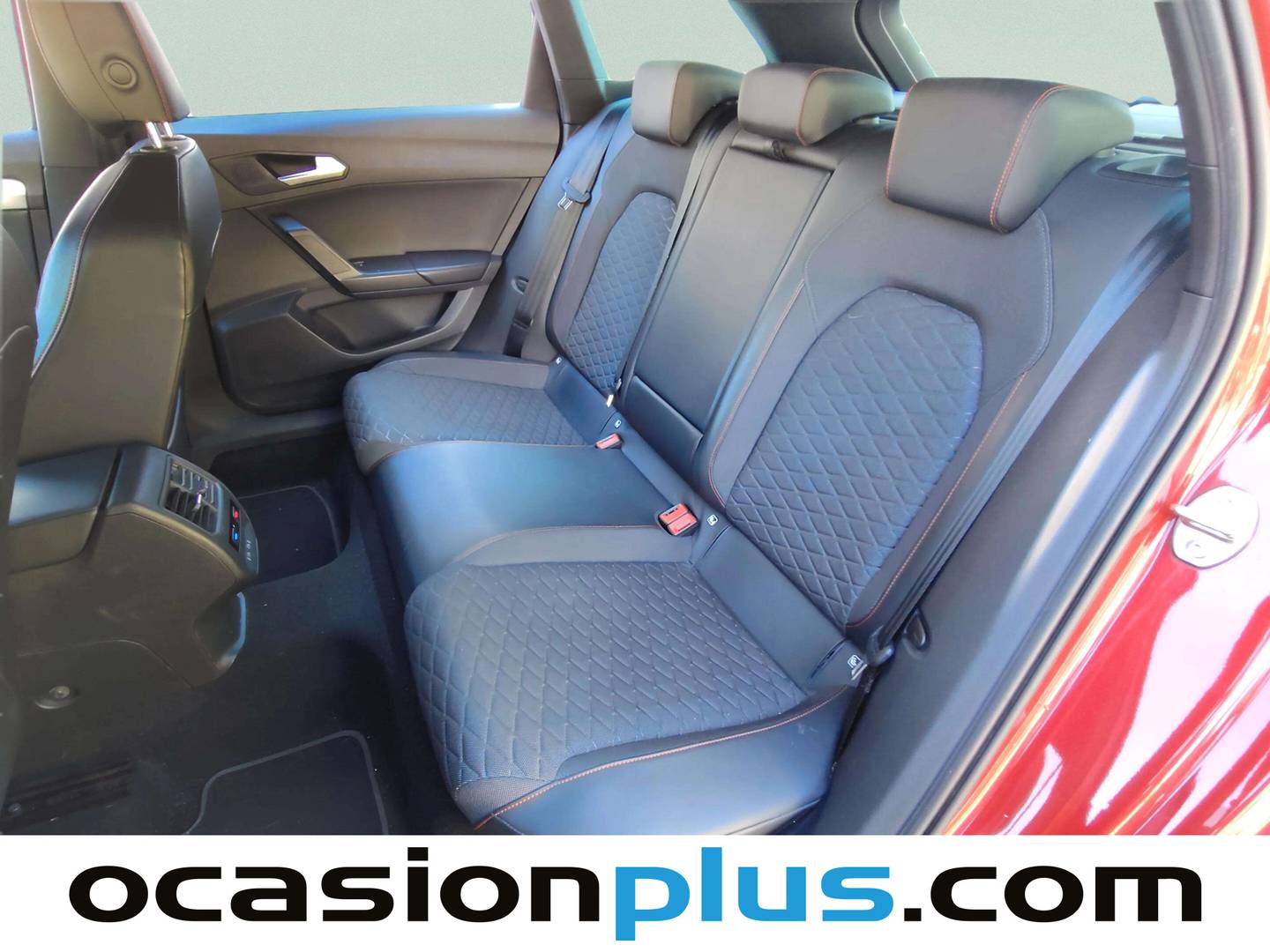 Foto asientos traseros Seat León Seat León ST 1.5 TSI S&S FR Go L (150 CV)