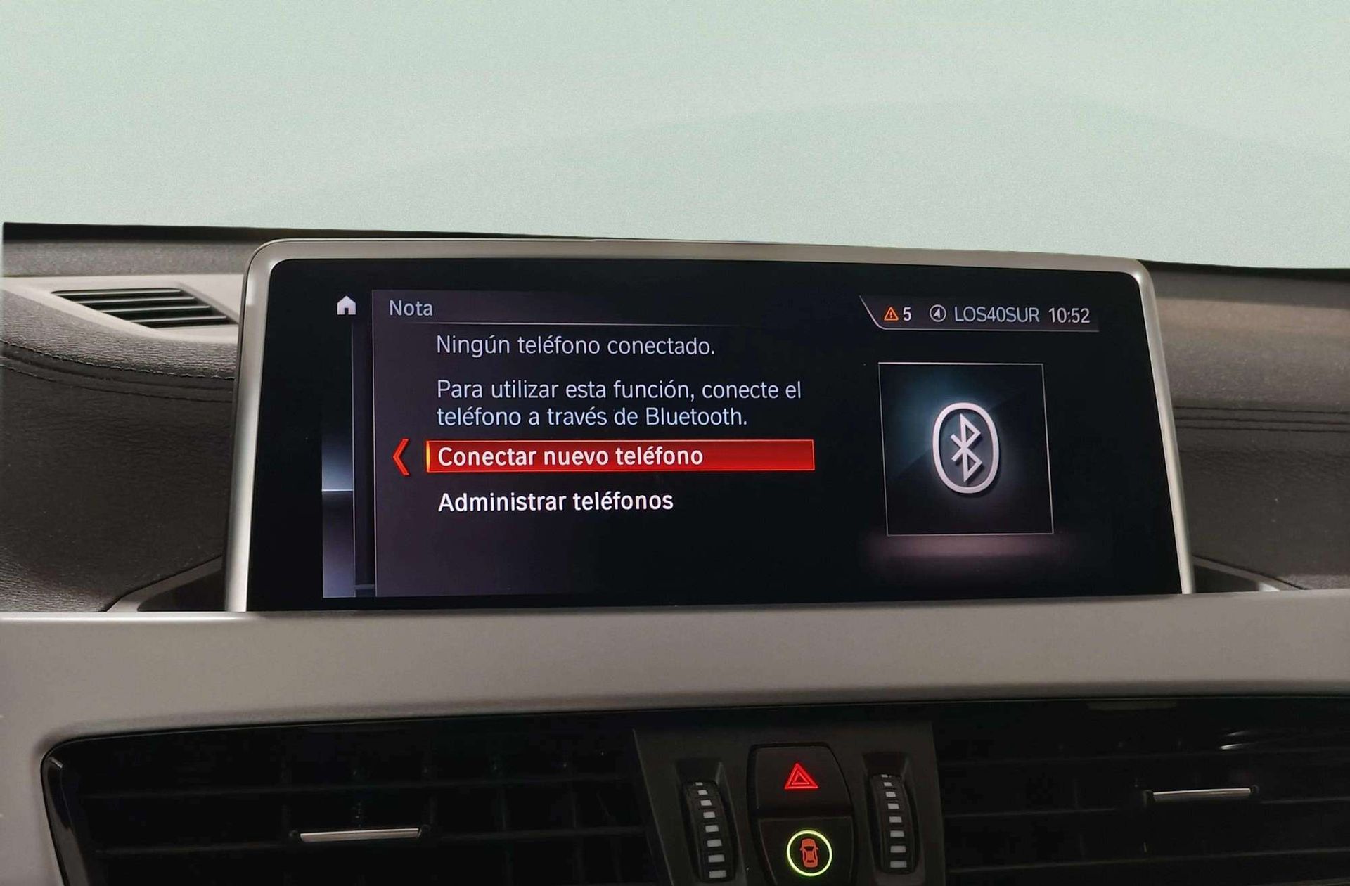 BMW X2 sDrive18d Business - foto 32