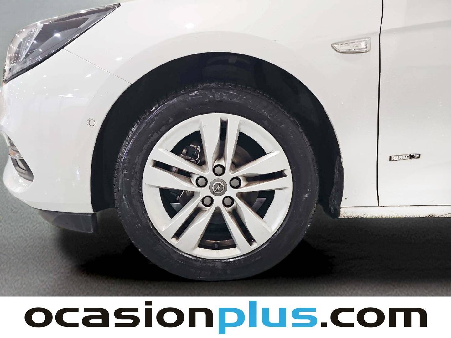 Foto Opel Astra Opel Astra Sports Tourer 1.4T SHT S/S Business Elegance CVT (145 CV)