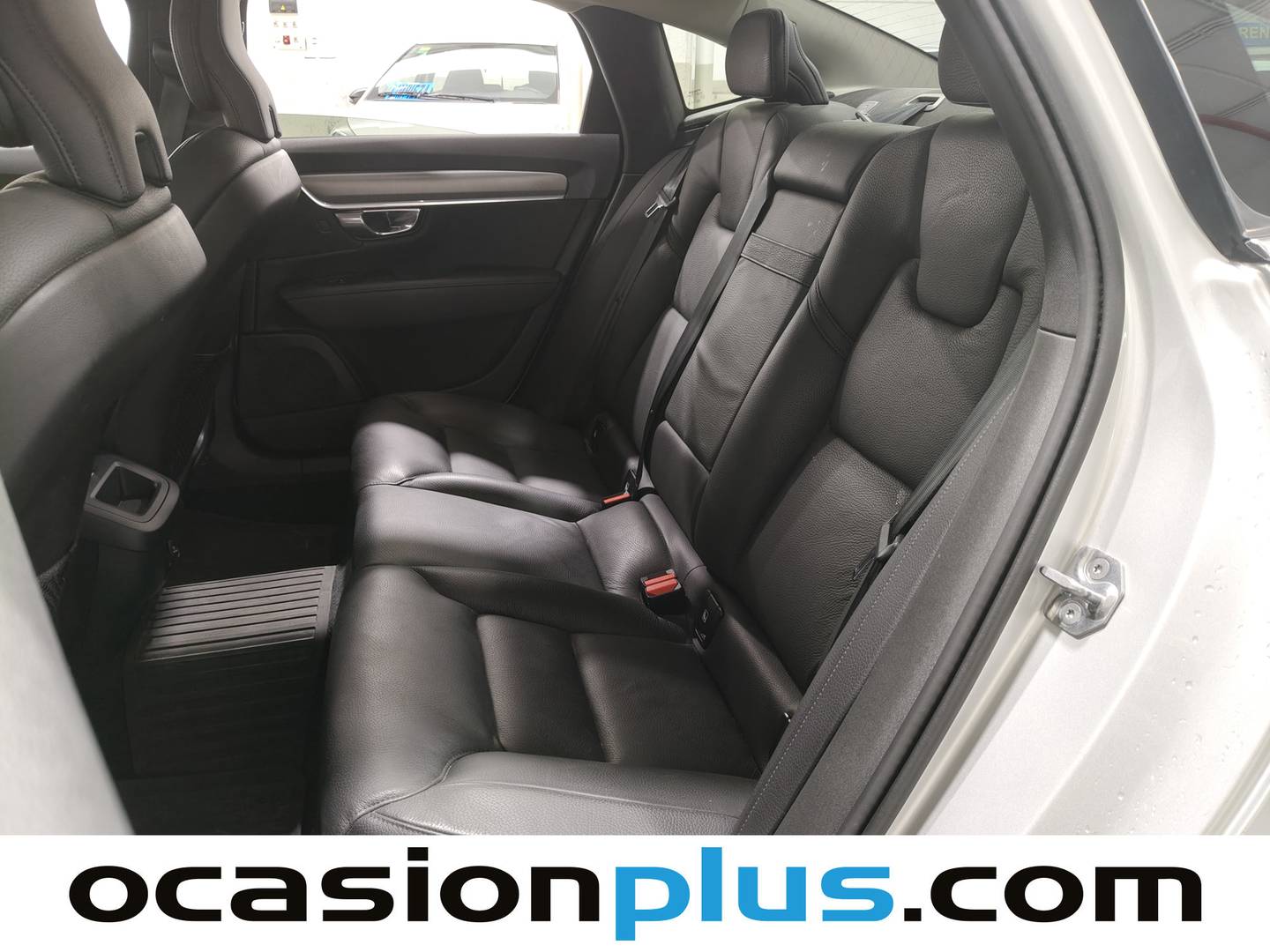 Foto asientos traseros Volvo S90 Volvo S90 T4 Business Plus Auto  (190 CV)