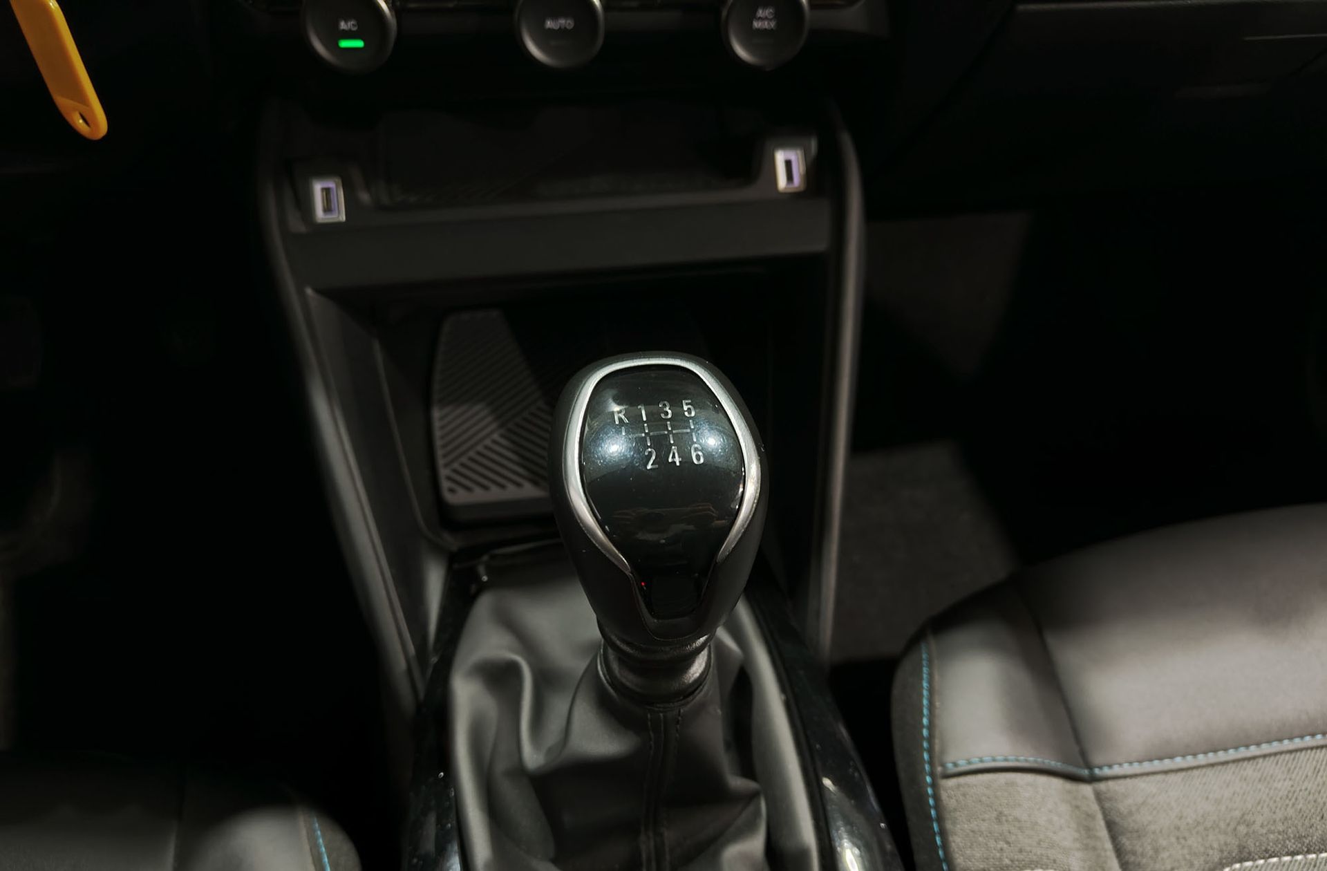 Citroën C4 PureTech 130 Feel Pack - foto 5