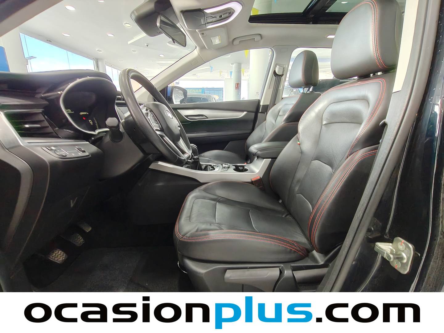 Foto asientos delanteros SWM G01 SWM G01 1.5T Luxury (131 CV)