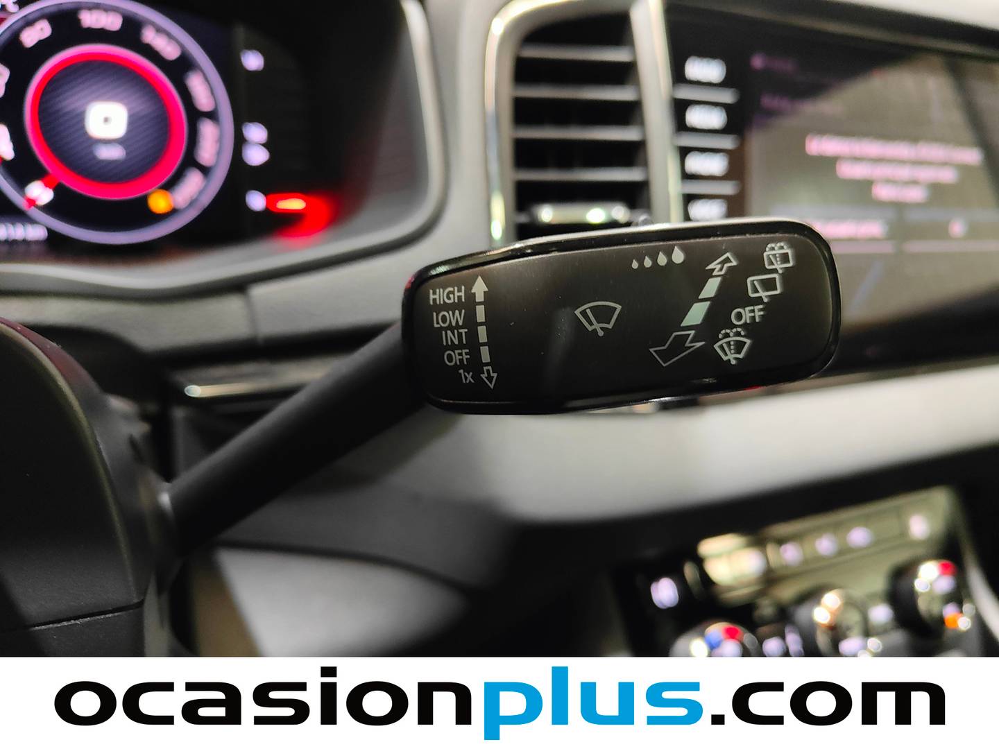 Skoda Karoq Skoda Karoq 1.5 TSI ACT Sportline DSG (150 CV) gasolina