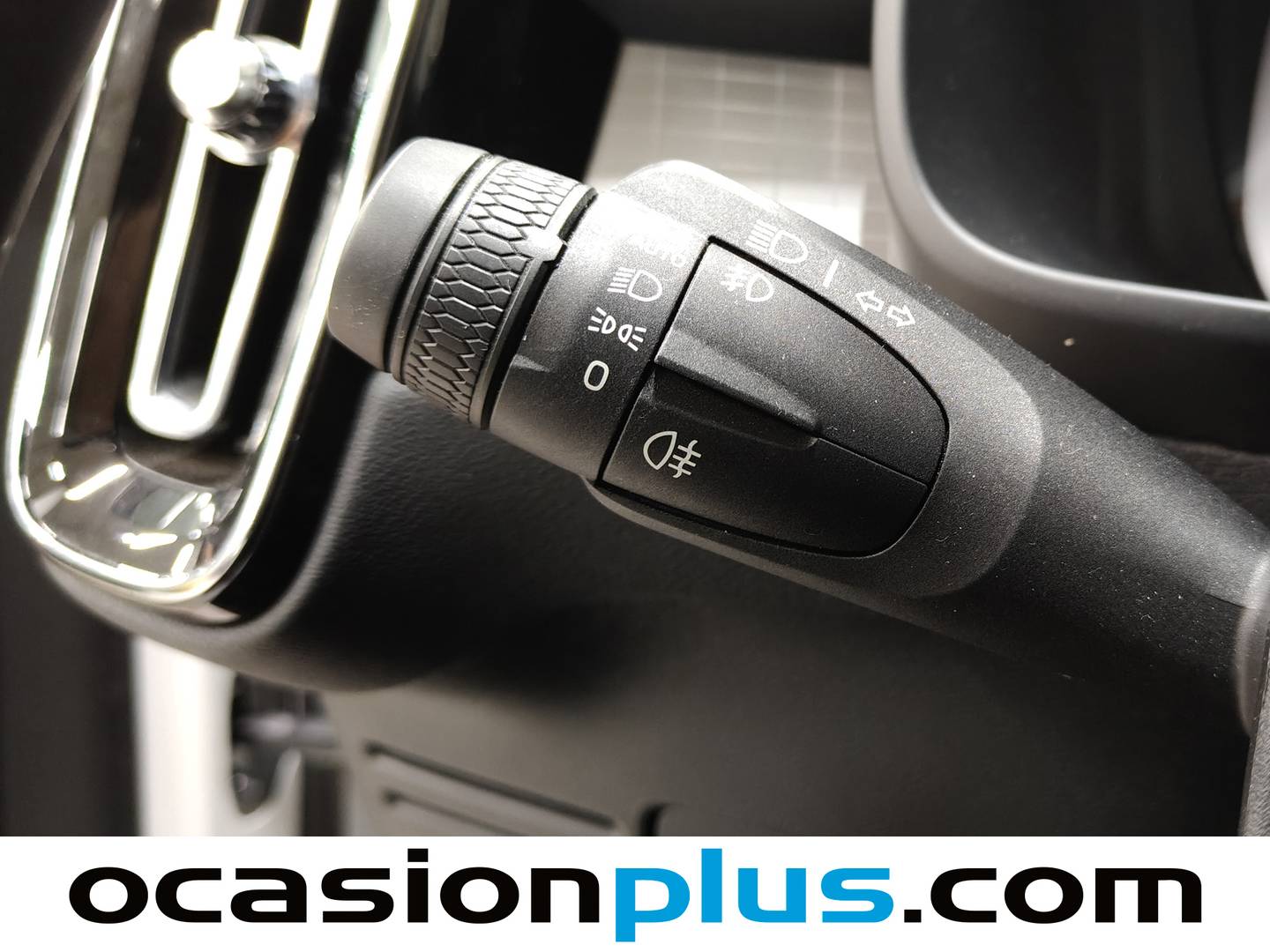 Volvo XC40 Volvo XC40 T2 Momentum Core (129 CV) de segunda mano