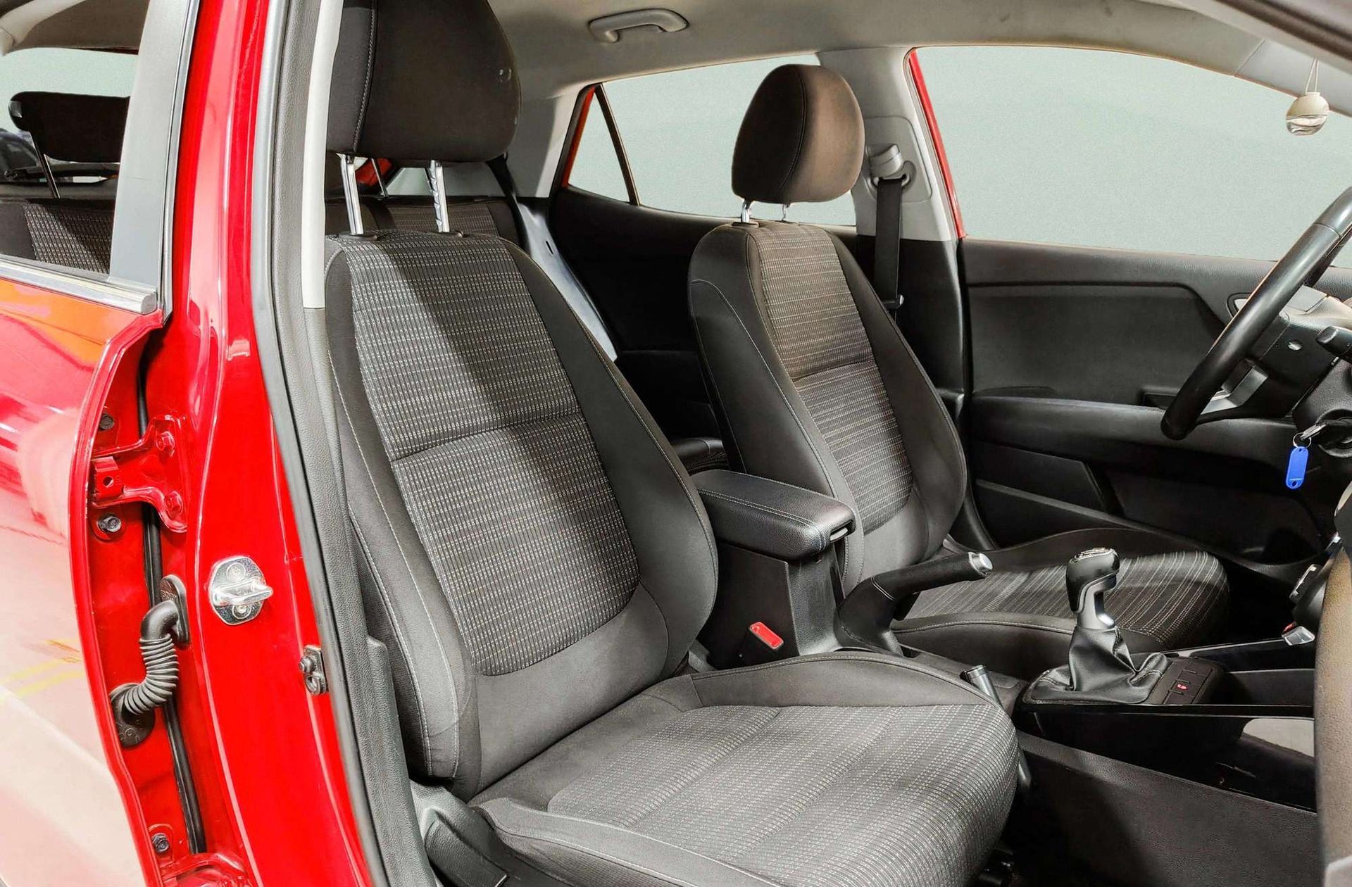 Kia Stonic 1.0 T-GDi Eco-Dynamic Drive - foto 19
