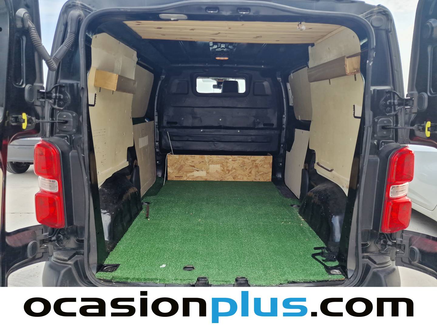 Foto asientos traseros Opel Vivaro Opel Vivaro 1.5 Diesel M Standard Select (120 CV) 3 Plazas