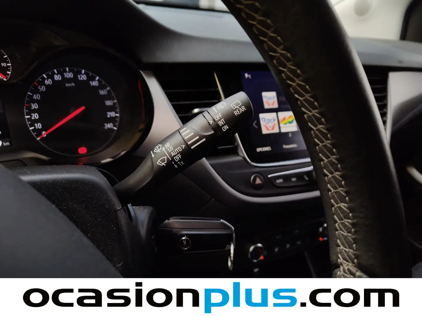 Foto Opel Crossland X Opel Crossland X 1.2 Turbo S&S ecoTEC Selective  (110 CV)