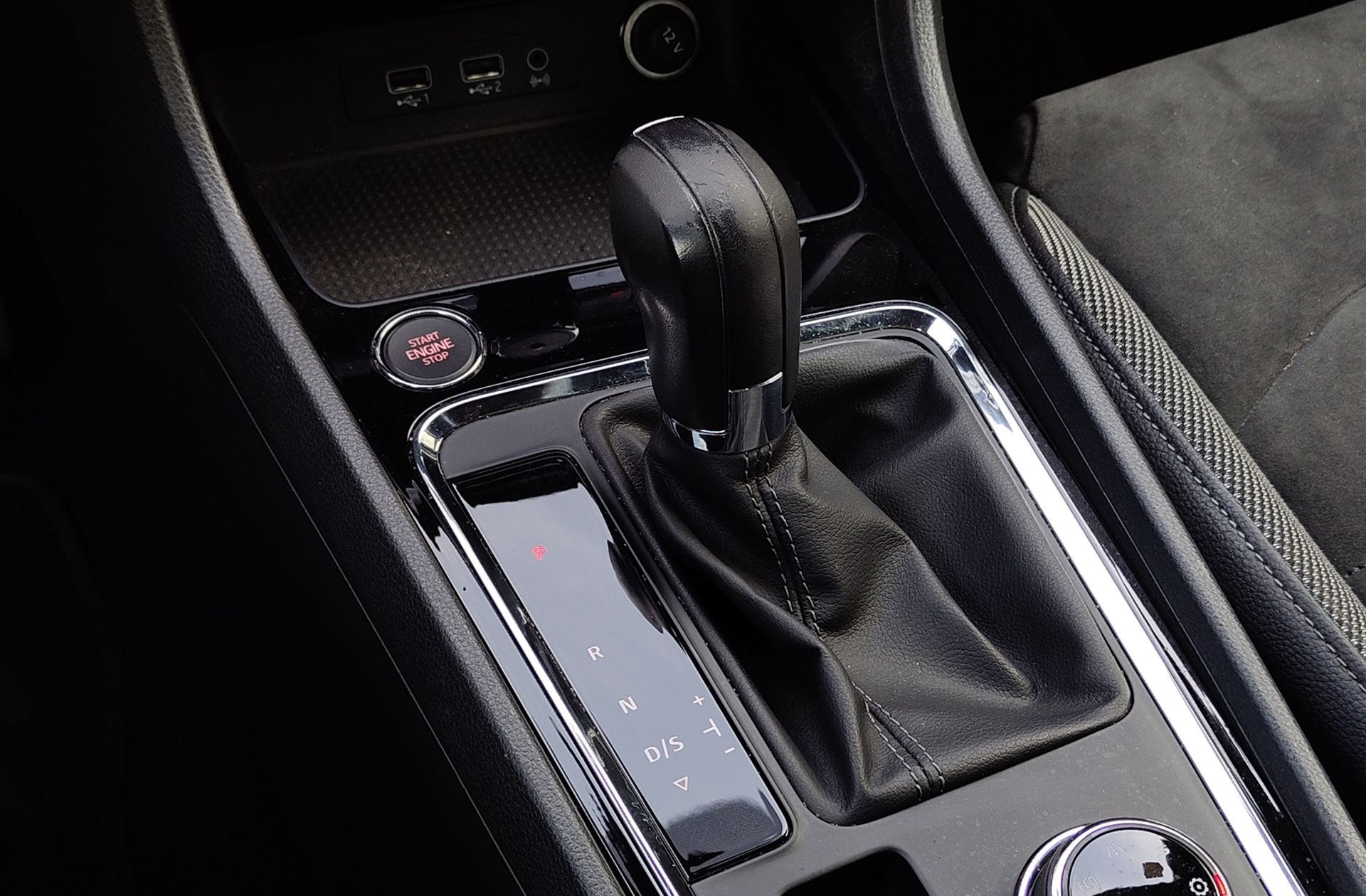 SEAT Ateca 2.0 TDI Xcellence Plus DSG - foto 5