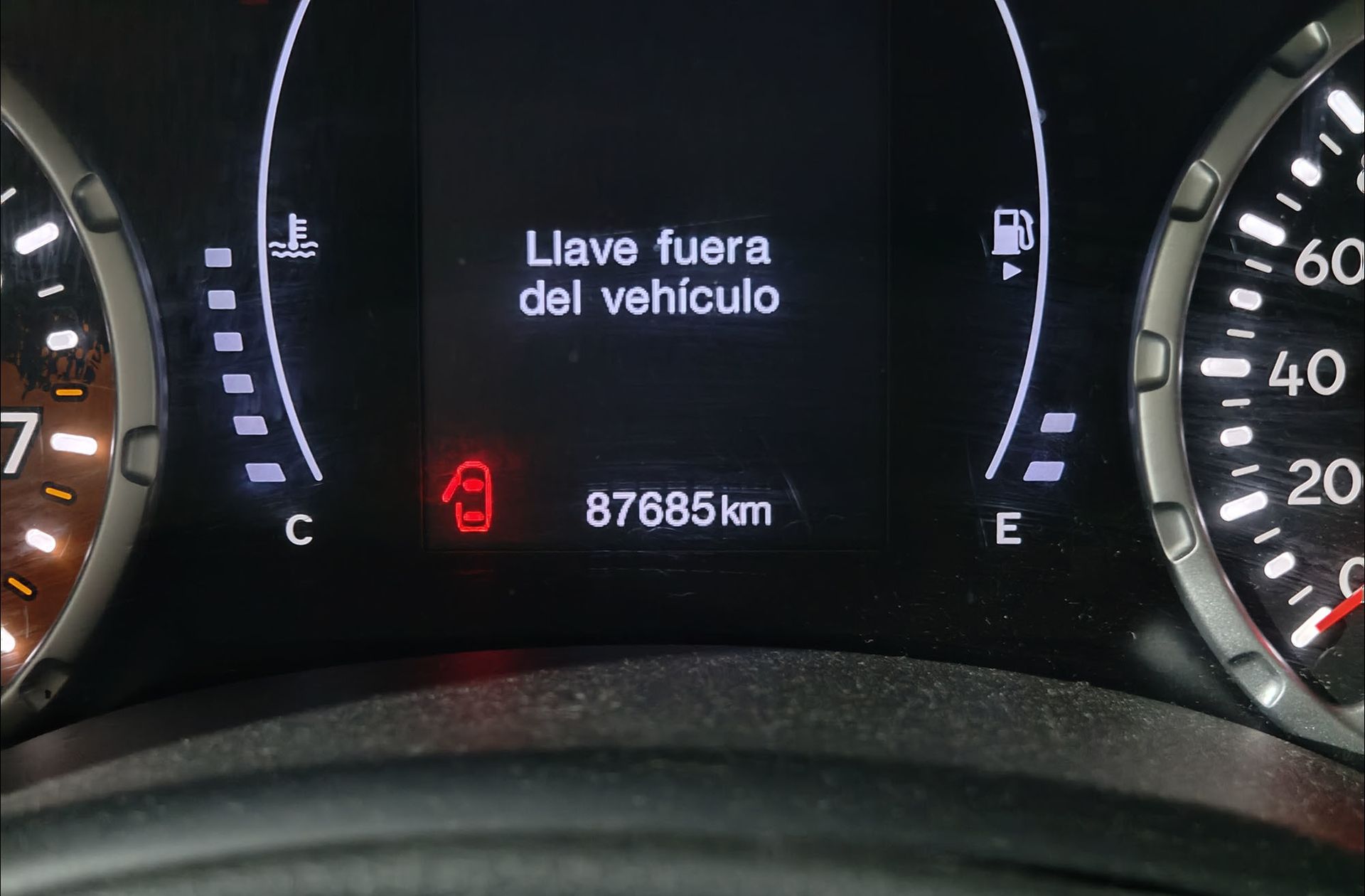 Jeep Renegade 1.4 MultiAir Longitude 4x2 - foto 9