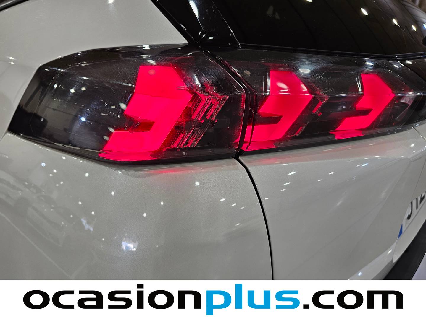 Foto Peugeot 2008 Peugeot 2008 PureTech 130 S&S Allure Pack (130 CV)