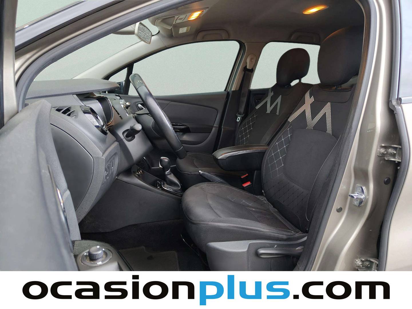Foto asientos delanteros Renault Captur Renault Captur Zen Energy TCe (120 CV) EDC