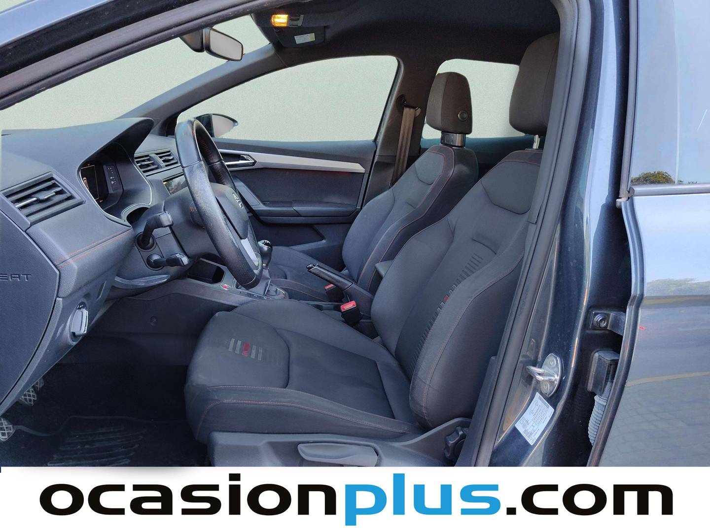 Foto asientos delanteros Seat Ibiza Seat Ibiza 1.0 TSI FR Plus (115 CV)
