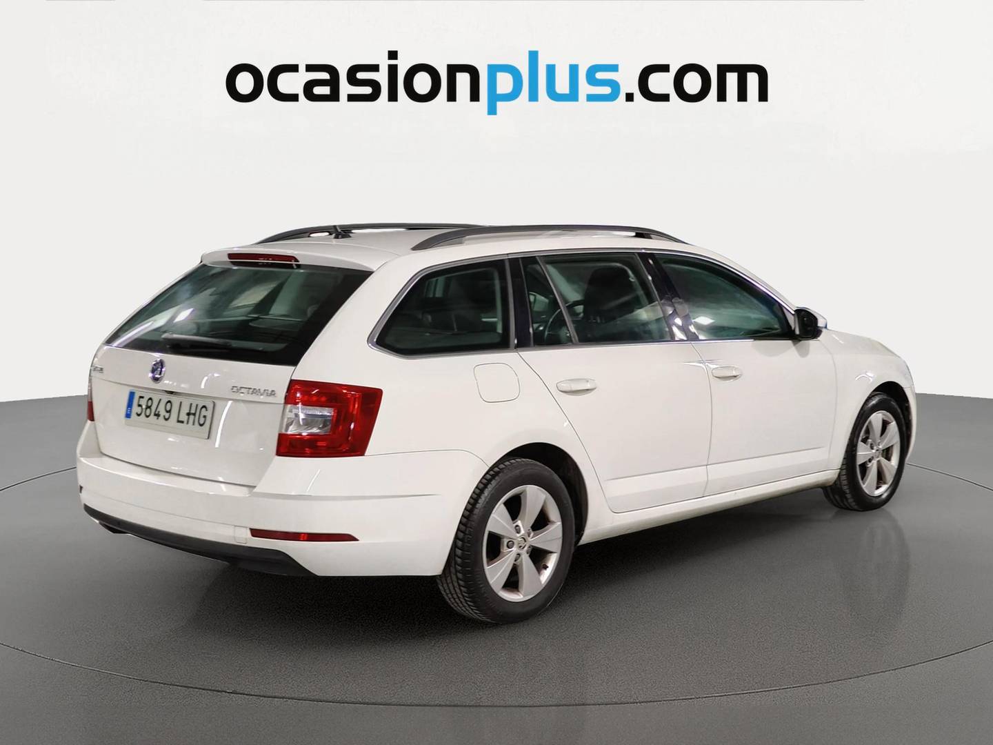 Foto Skoda Octavia Skoda Octavia Combi 1.6 TDI CR Ambition (115 CV)
