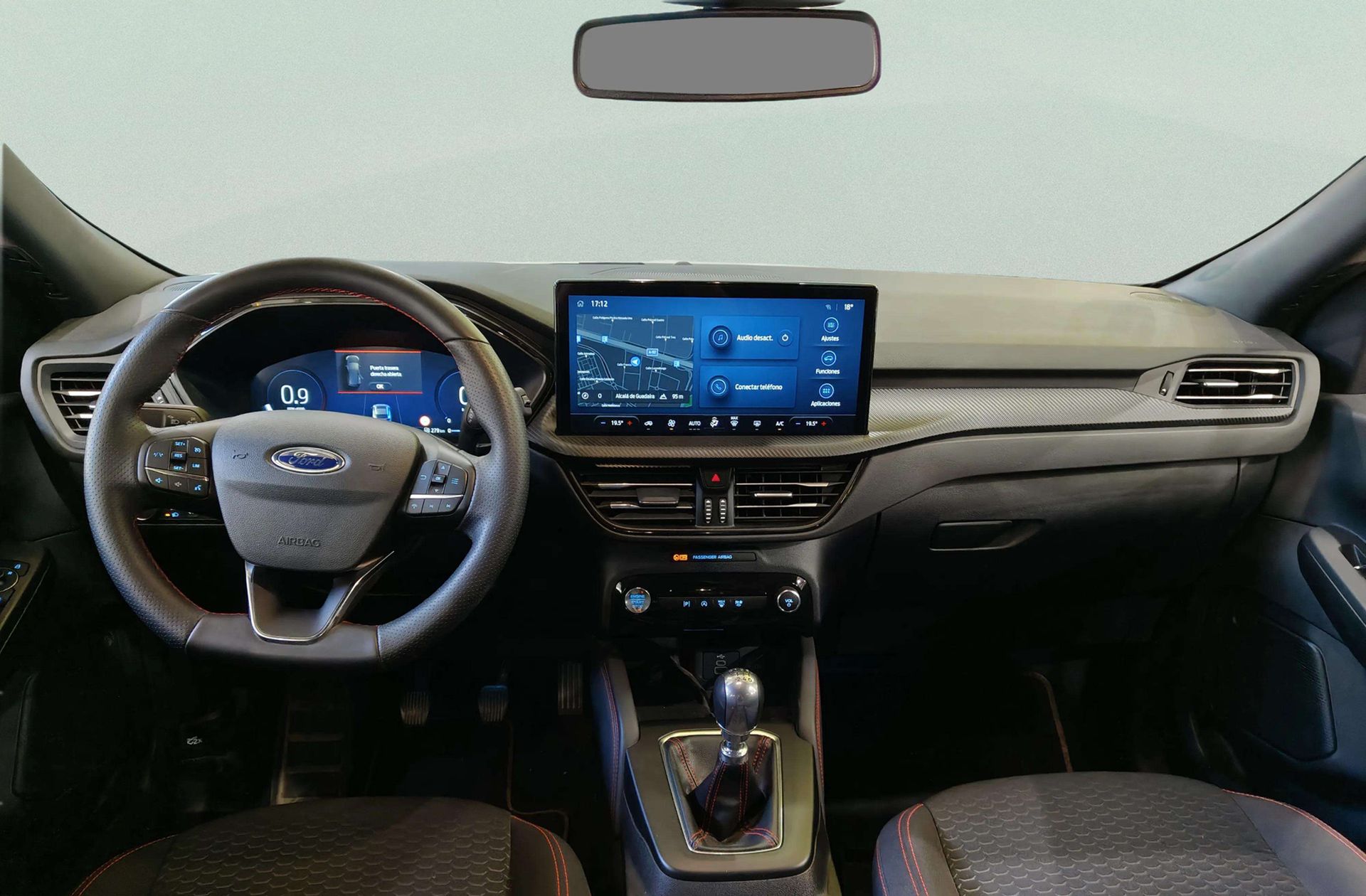 Ford Kuga 1.5T EcoBoost ST-Line 4x2 - foto 7